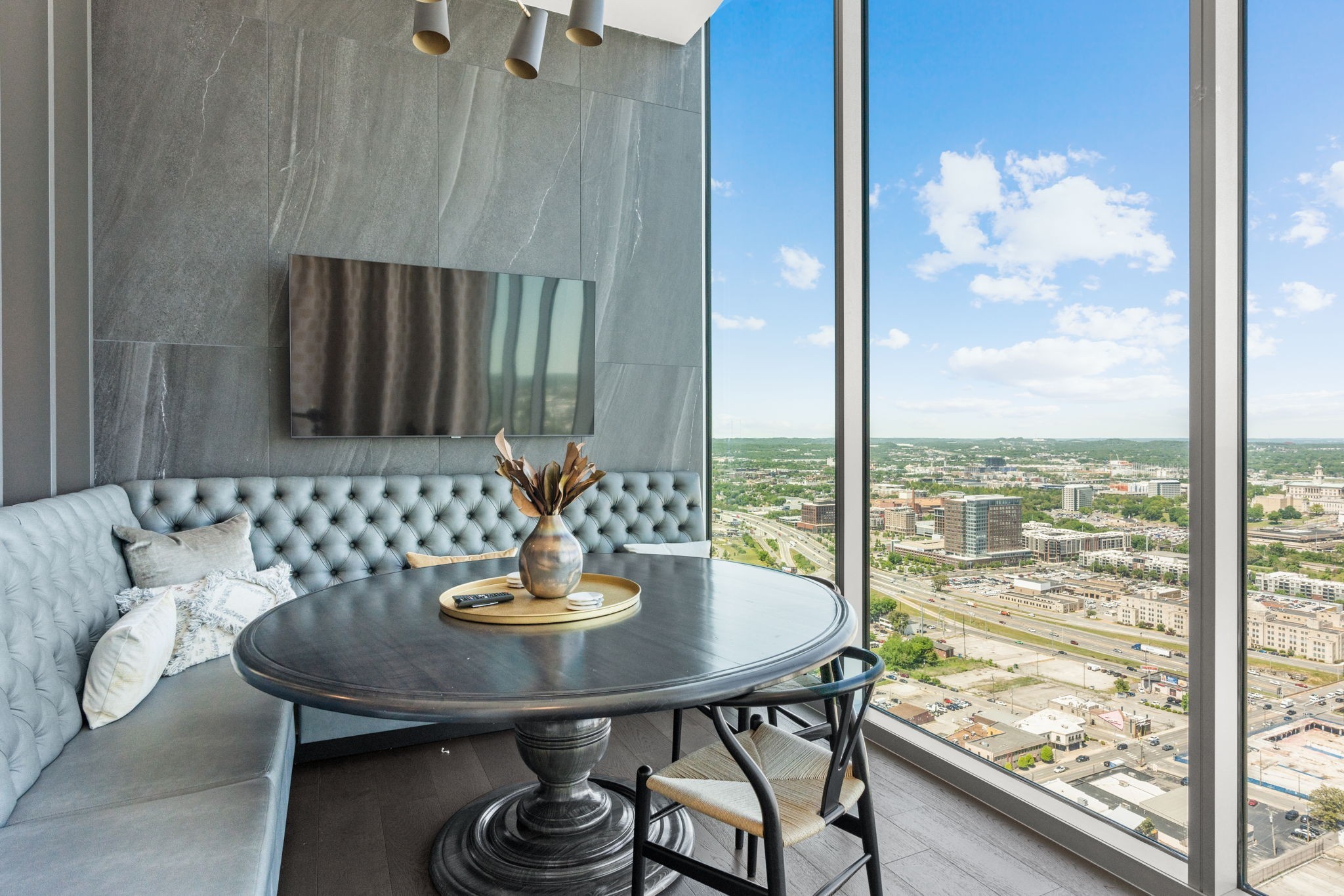 1616 West End Ave Unit: 1601