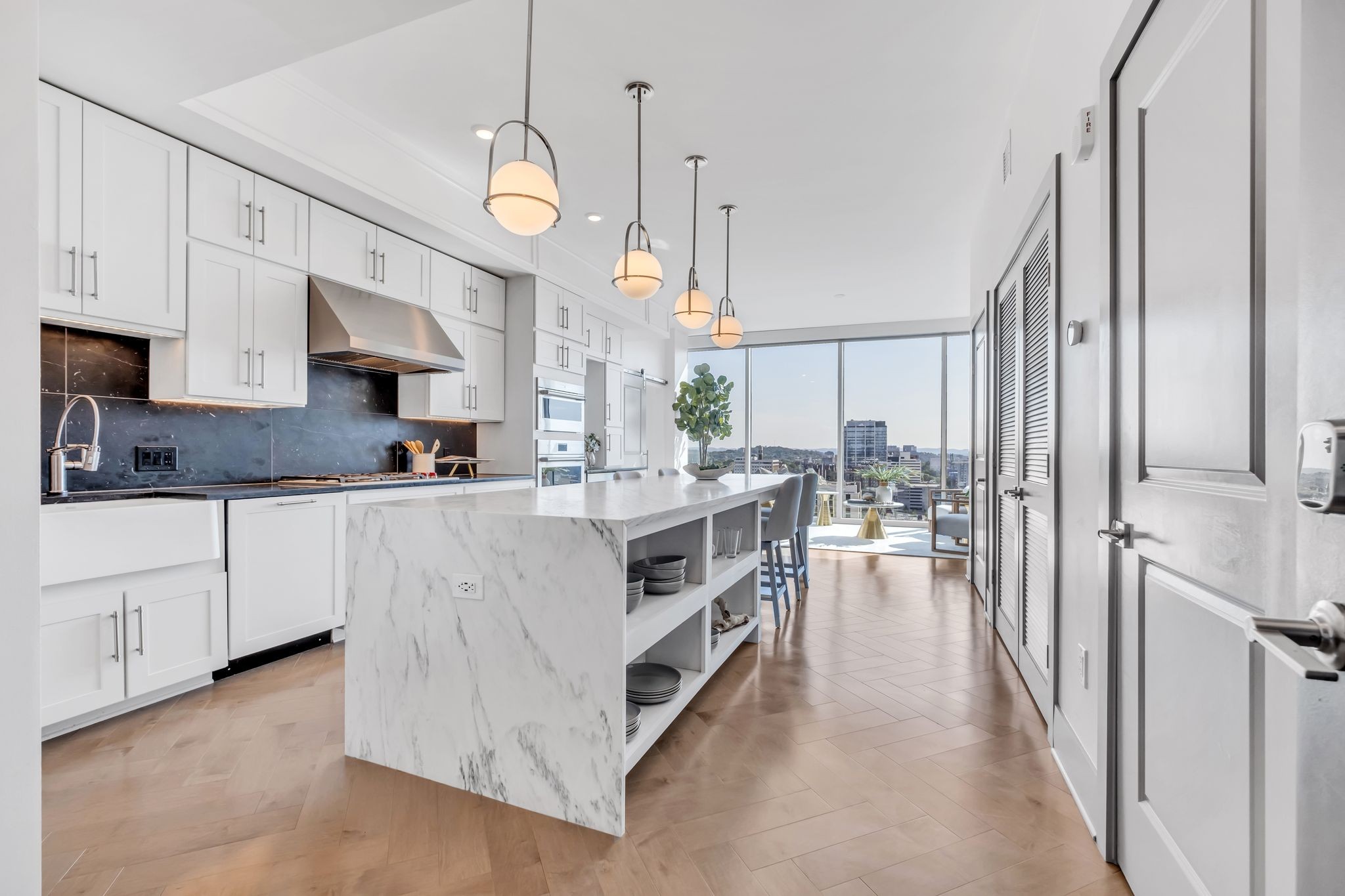 1616 West End Ave Unit: 1601