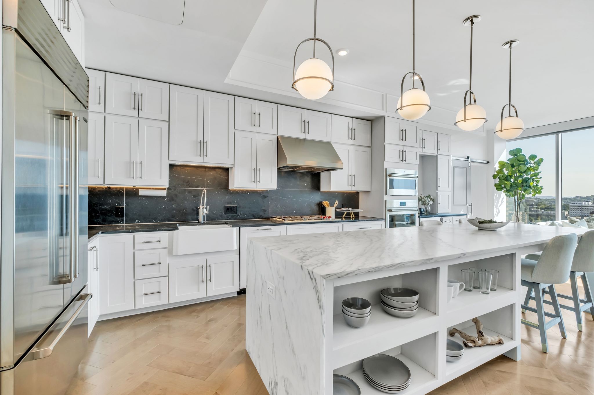 1616 West End Ave Unit: 1601