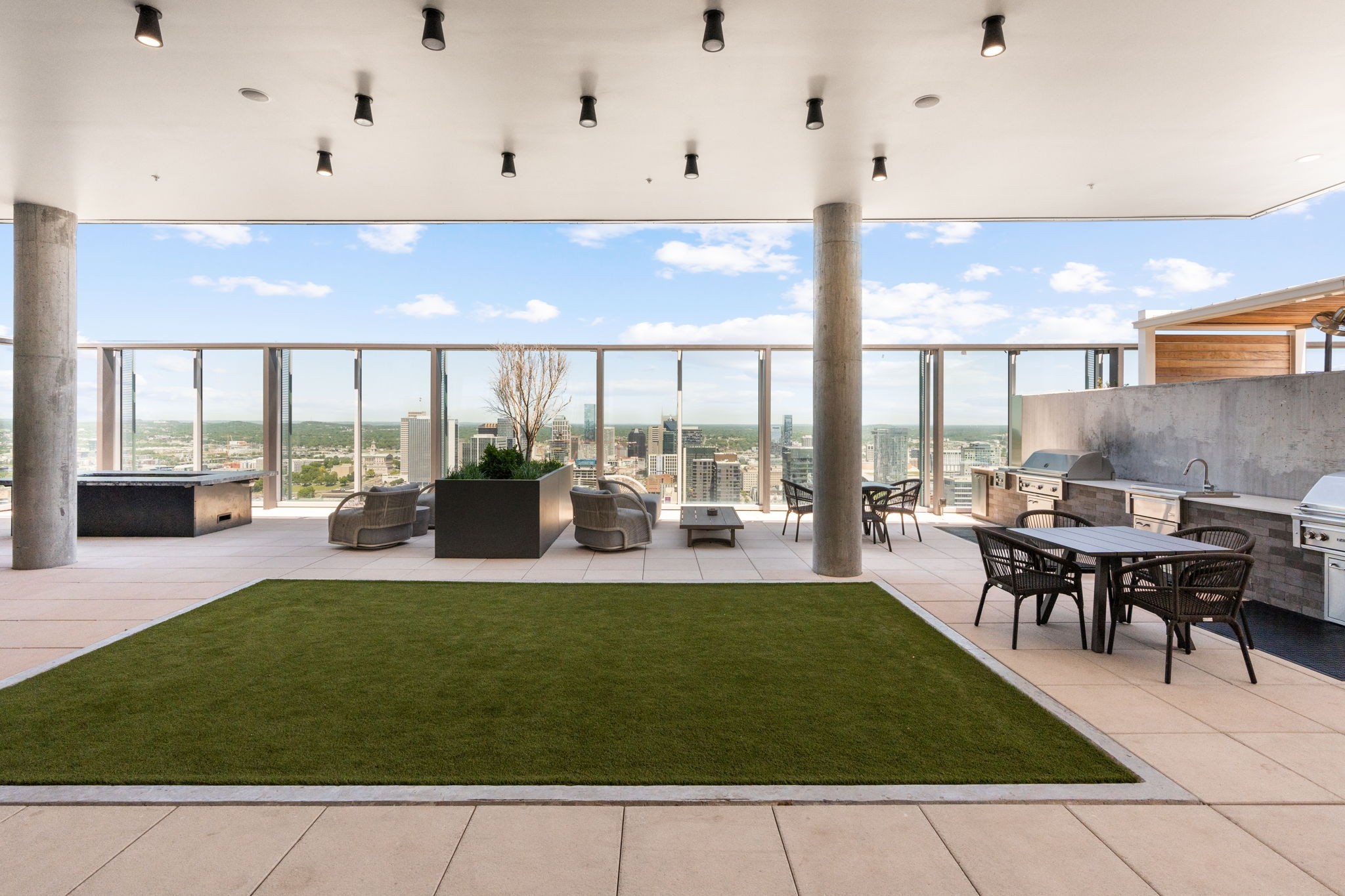 1616 West End Ave Unit: 1601