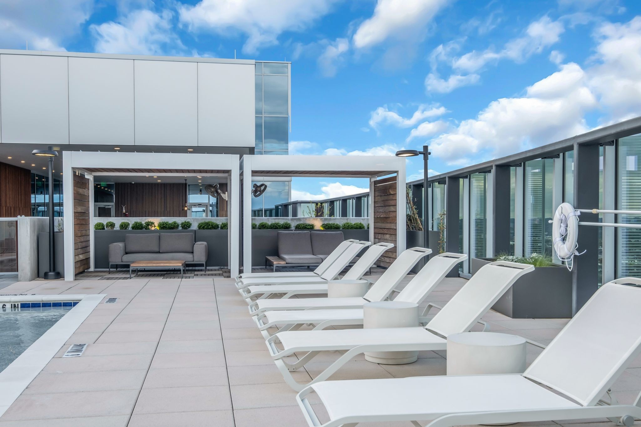 1616 West End Ave Unit: 1601