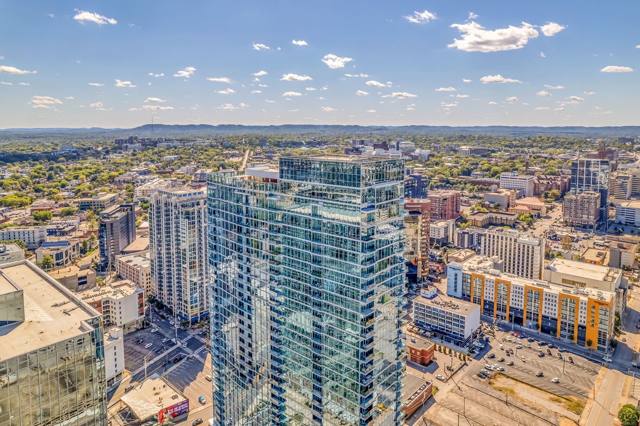 1616 West End Ave Unit: 1601