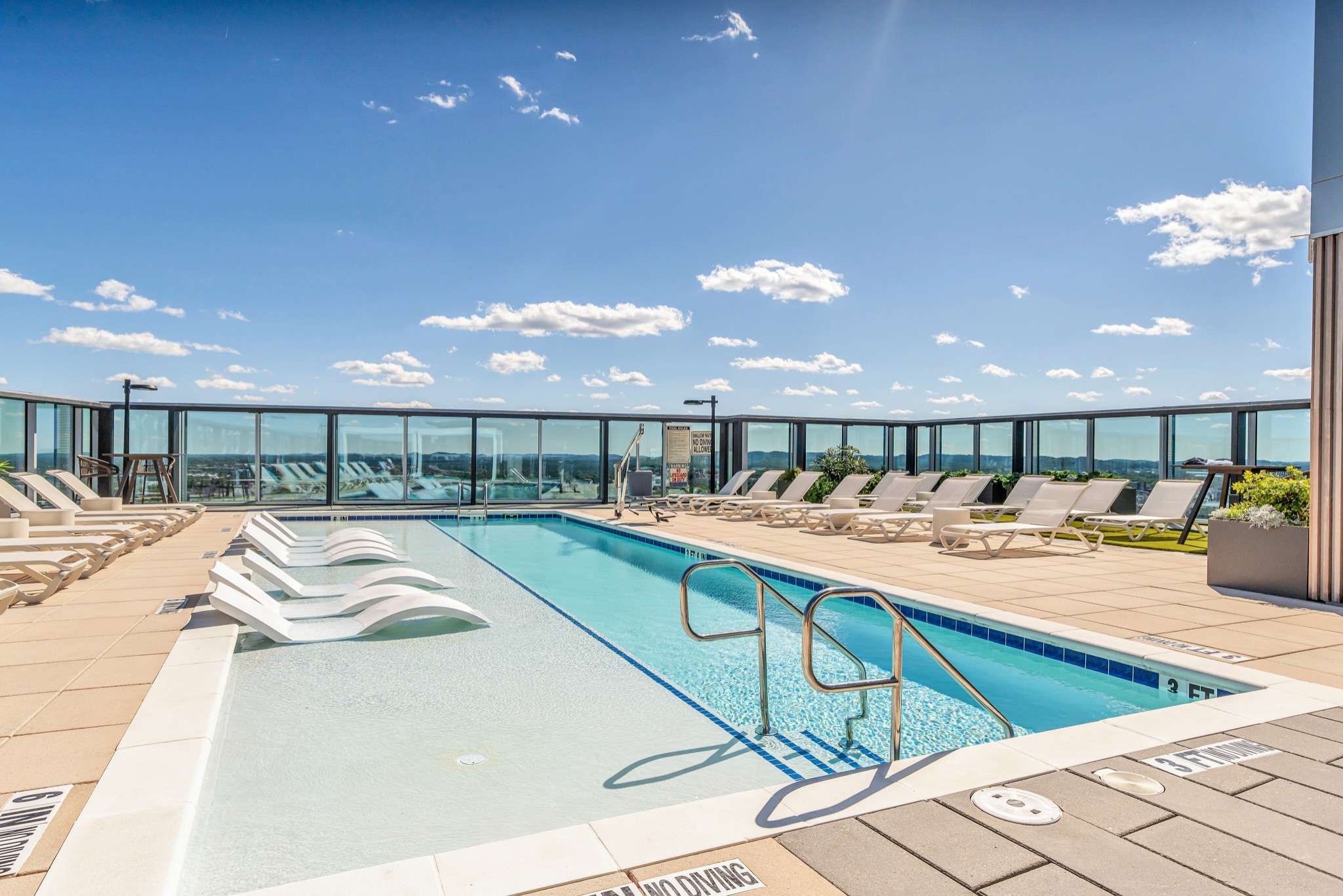 1616 West End Ave Unit: 1601