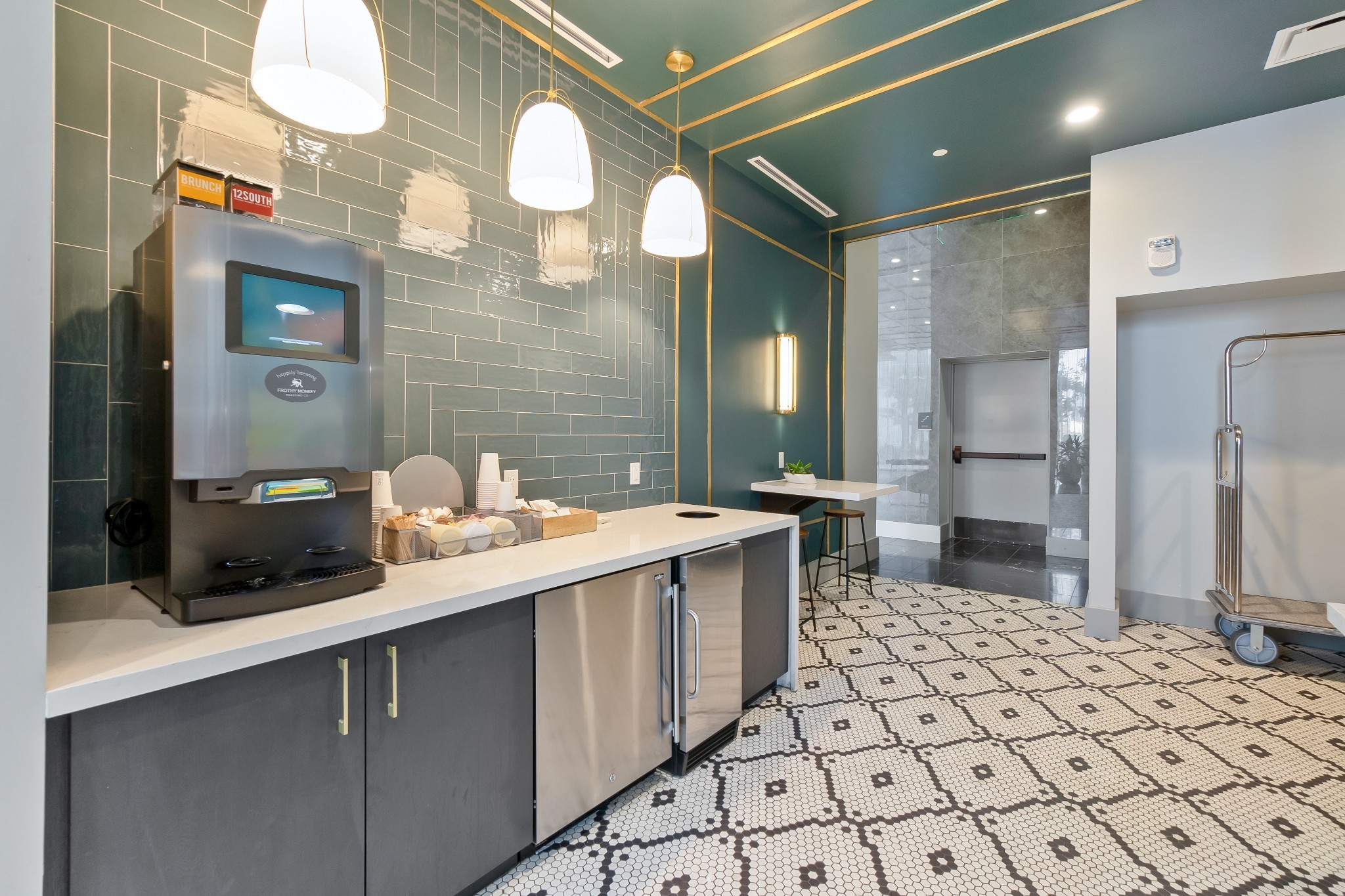 1616 West End Ave Unit: 3007