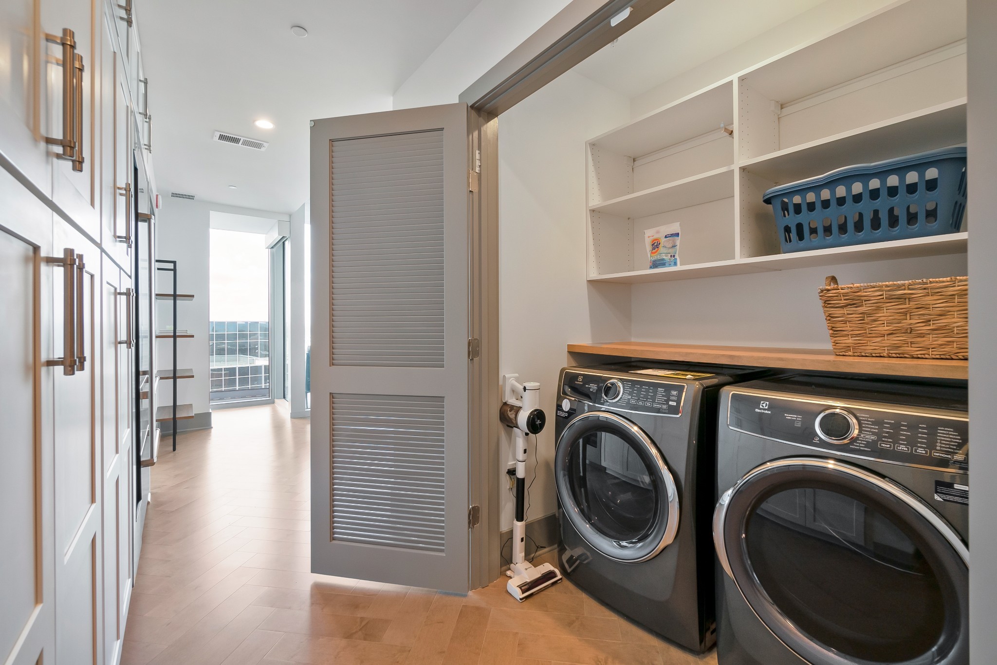 1616 West End Ave Unit: 3007