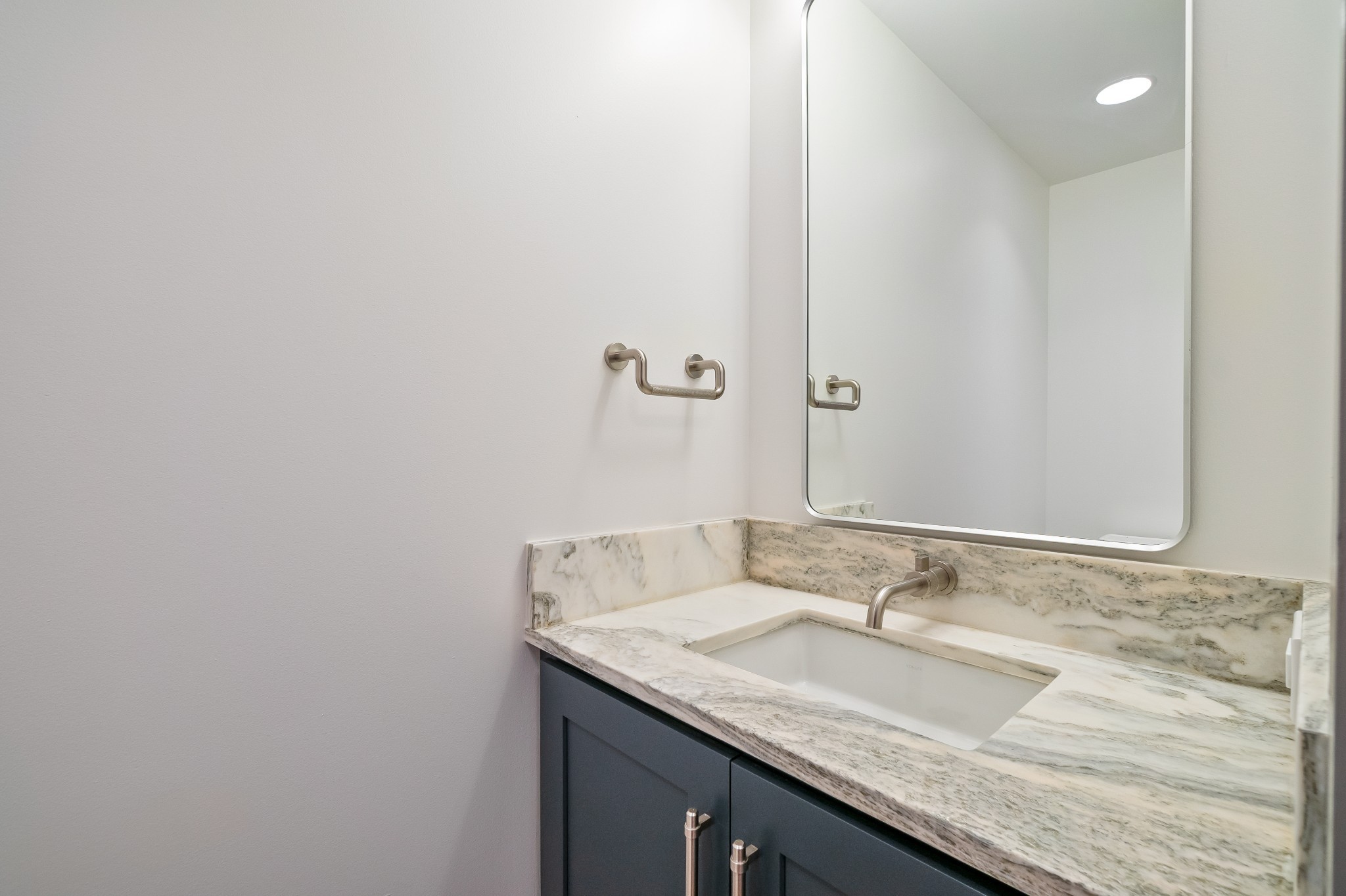 1616 West End Ave Unit: 3007