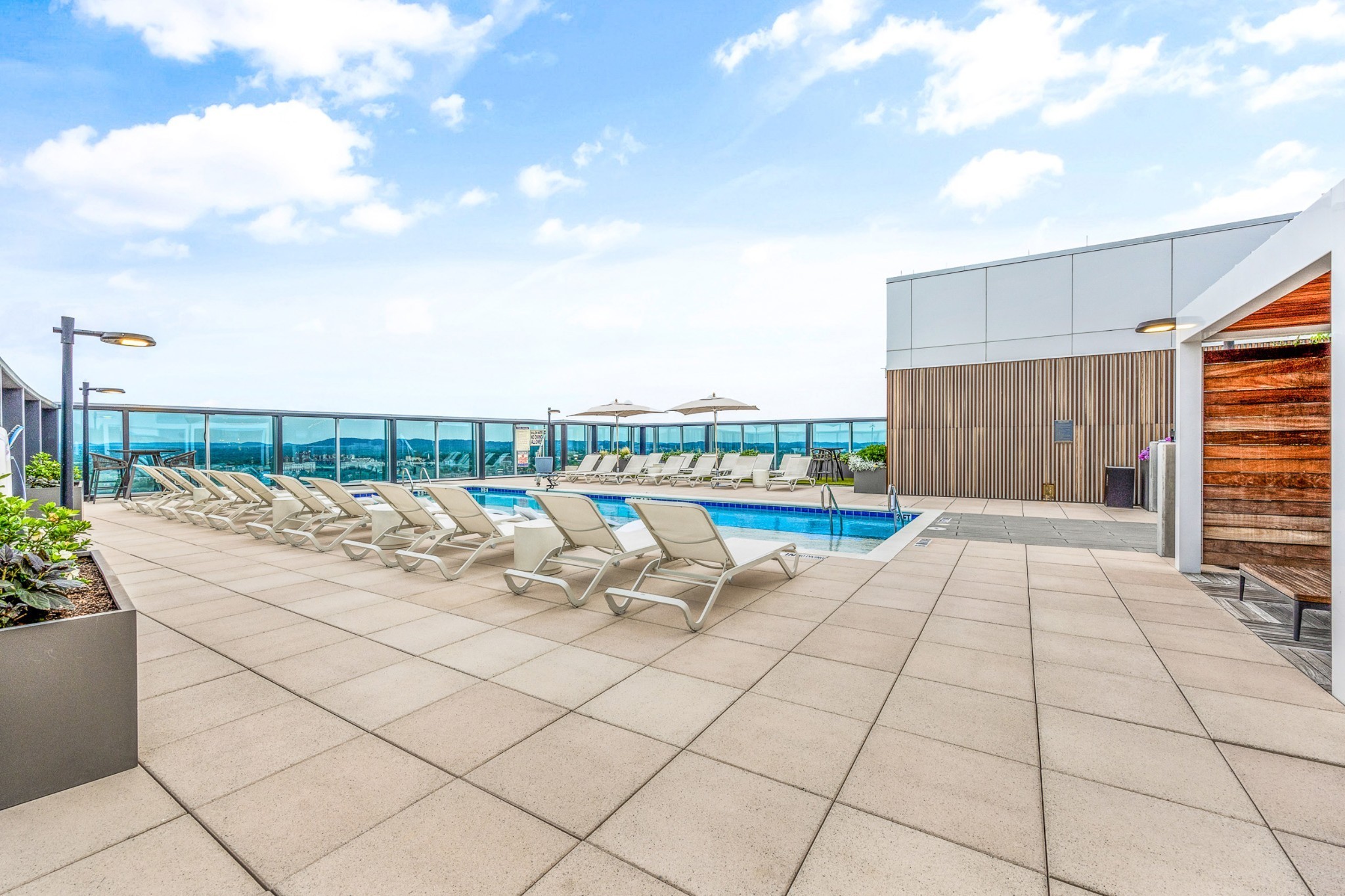 1616 West End Ave Unit: 2406