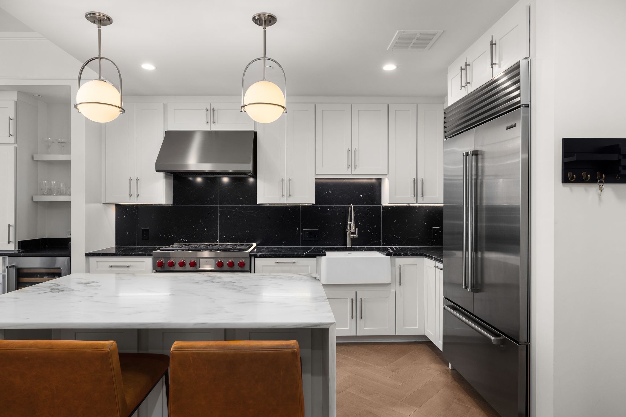 1616 West End Ave Unit: 2406