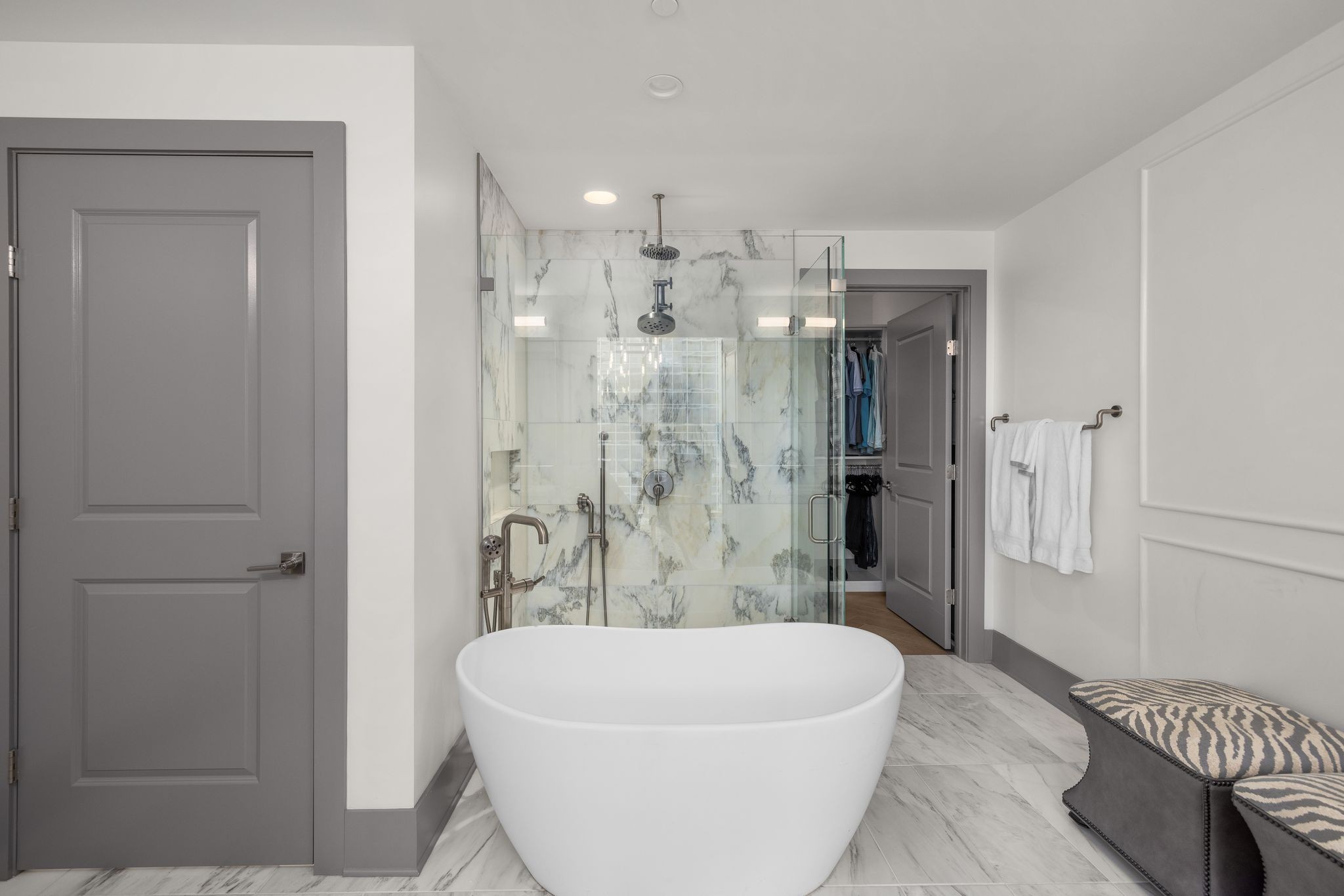 1616 West End Ave Unit: 2406