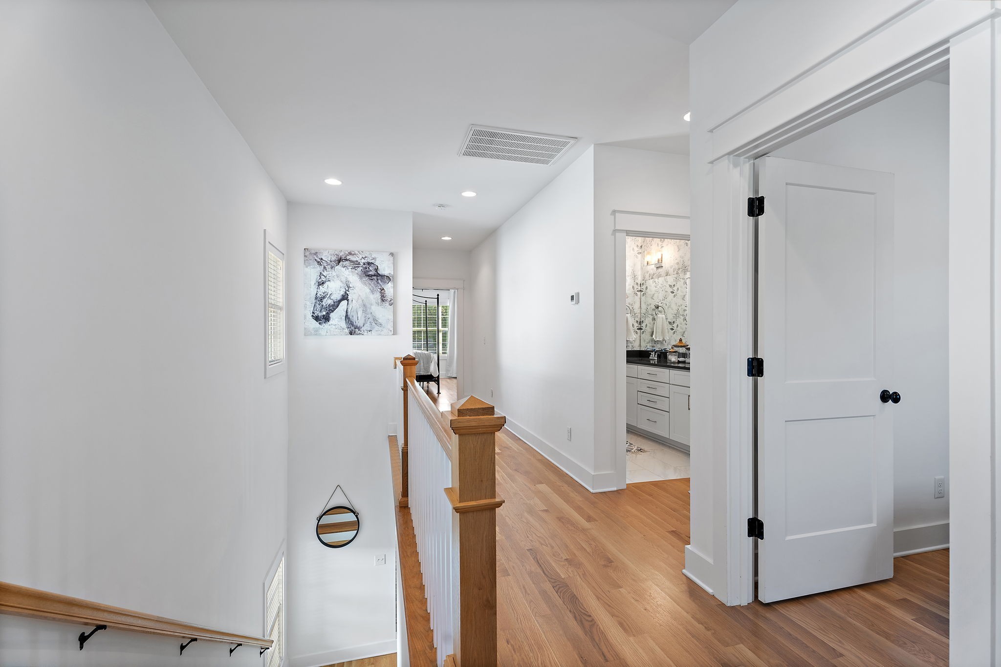98B Rose St