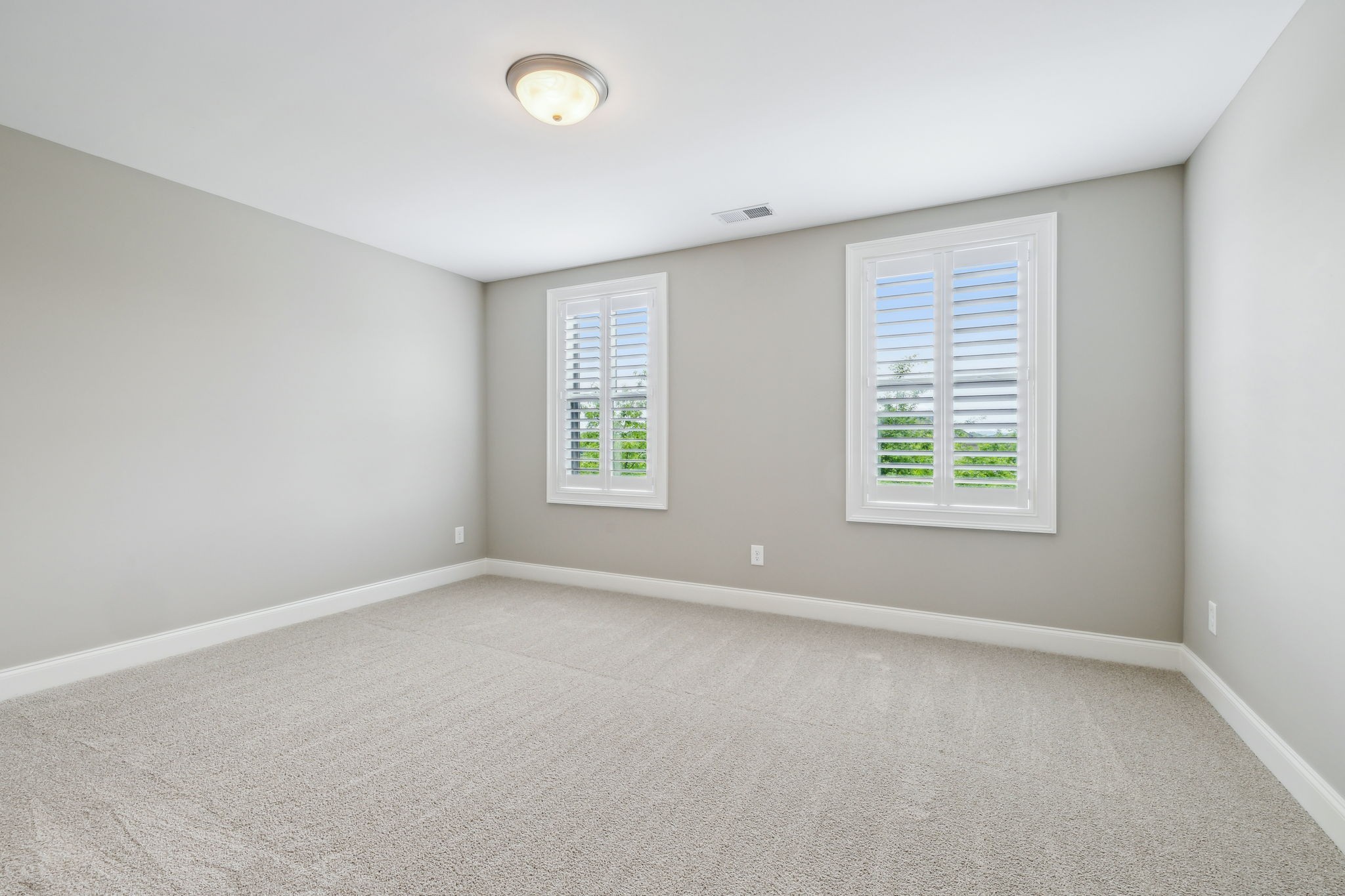 479 Courfield Dr