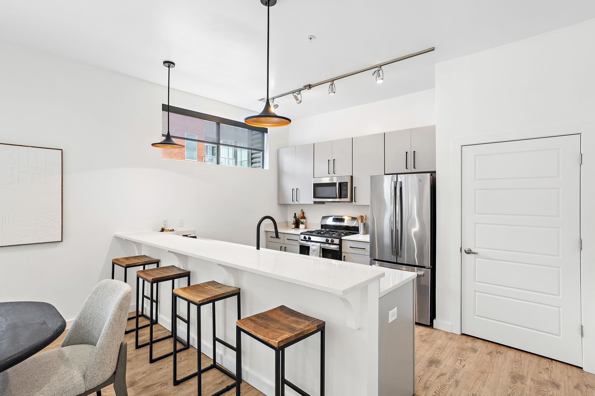 1002 Division Street Unit: 403