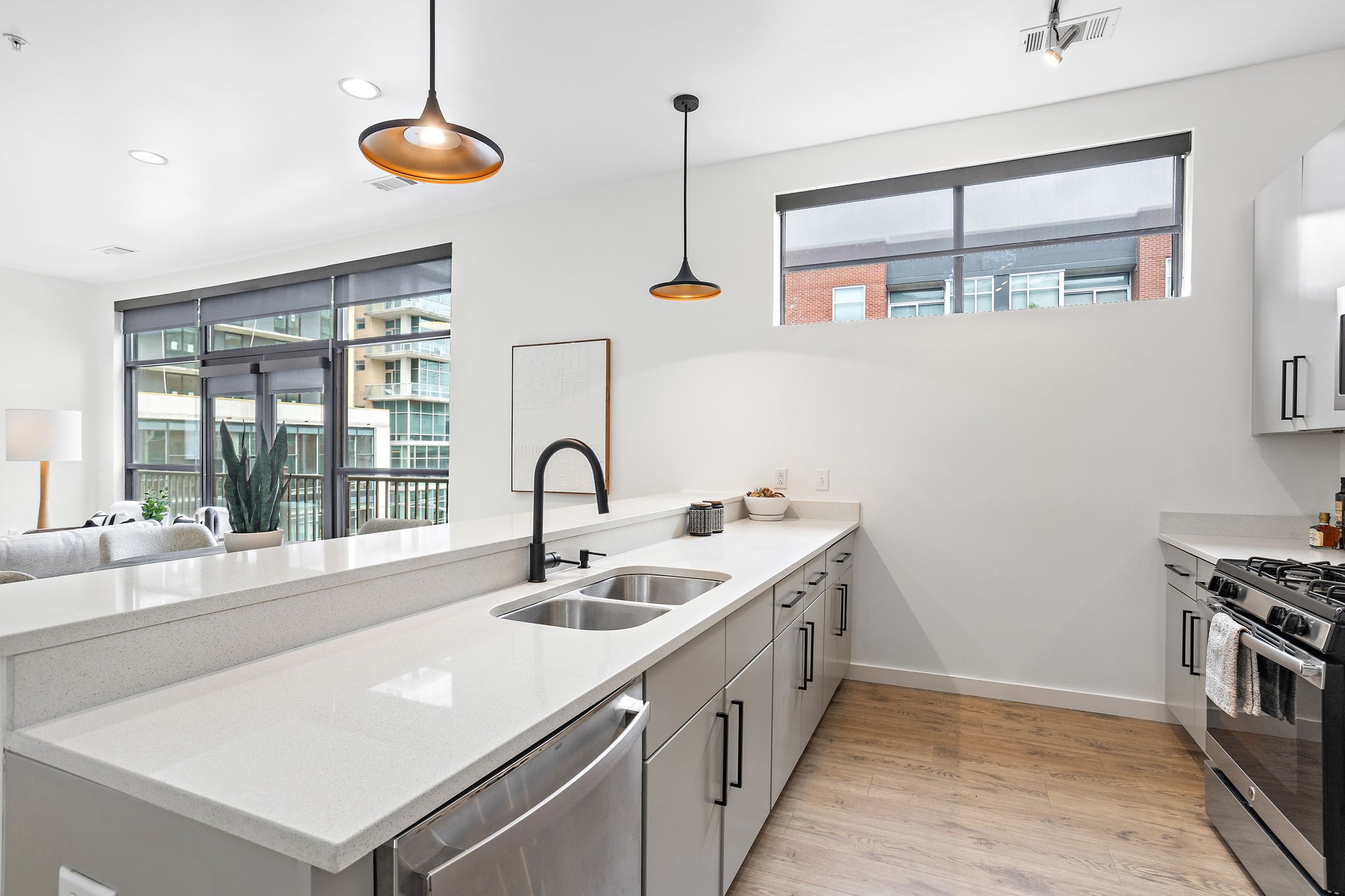 1002 Division Street Unit: 403