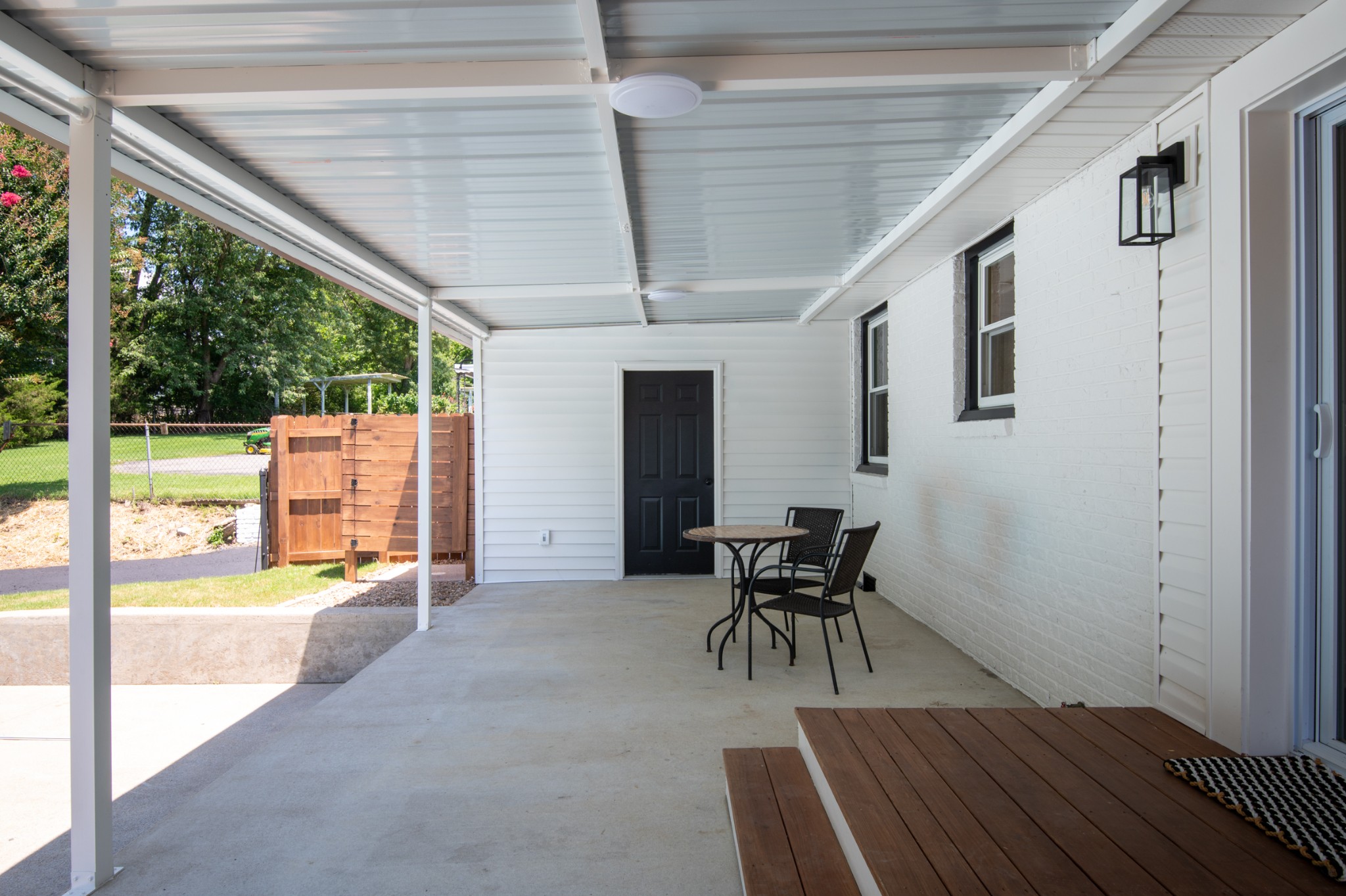 113 Melanie Dr