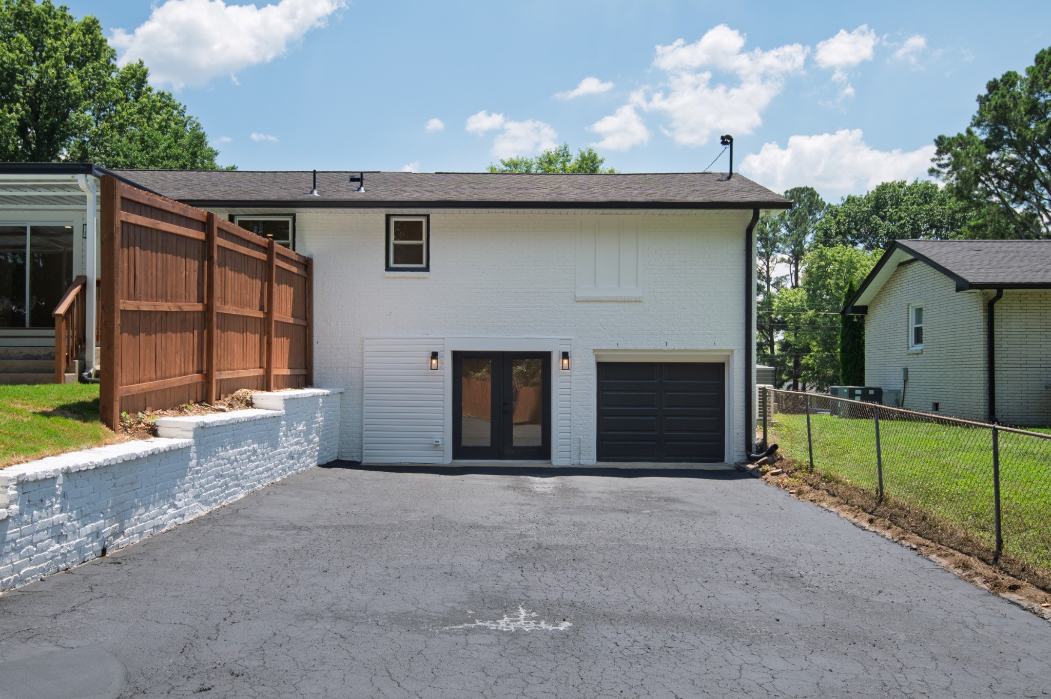 113 Melanie Dr