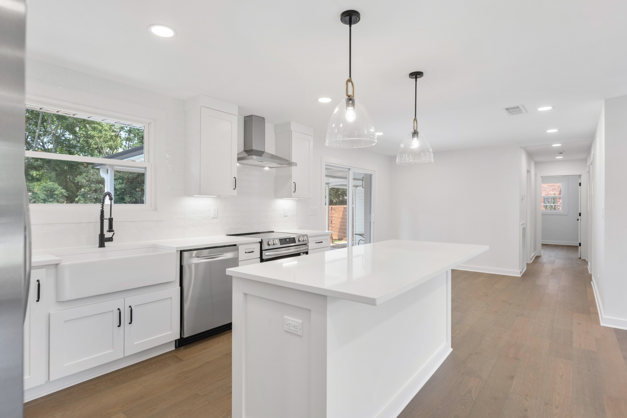 113 Melanie Dr