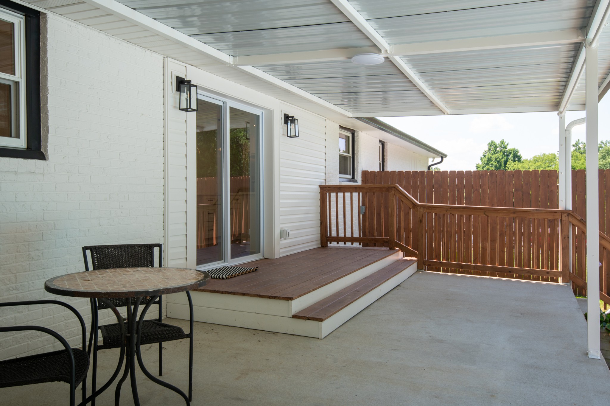 113 Melanie Dr