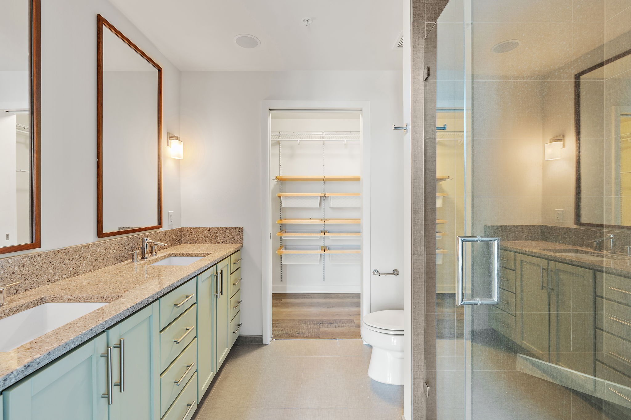 1212 Laurel St Unit: 1215