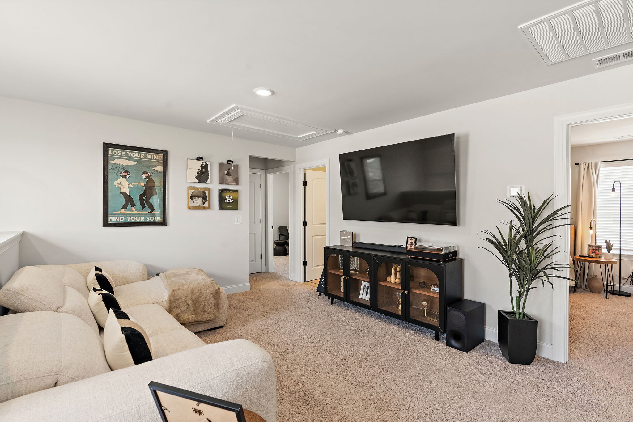 4440 Skyridge Dr