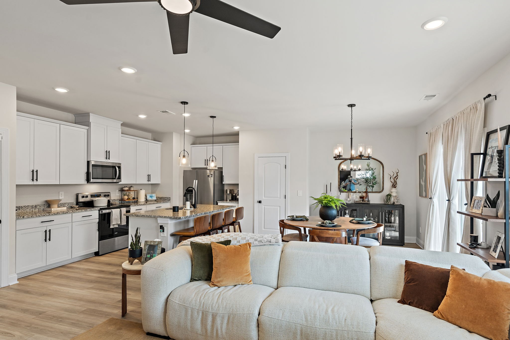 4440 Skyridge Dr