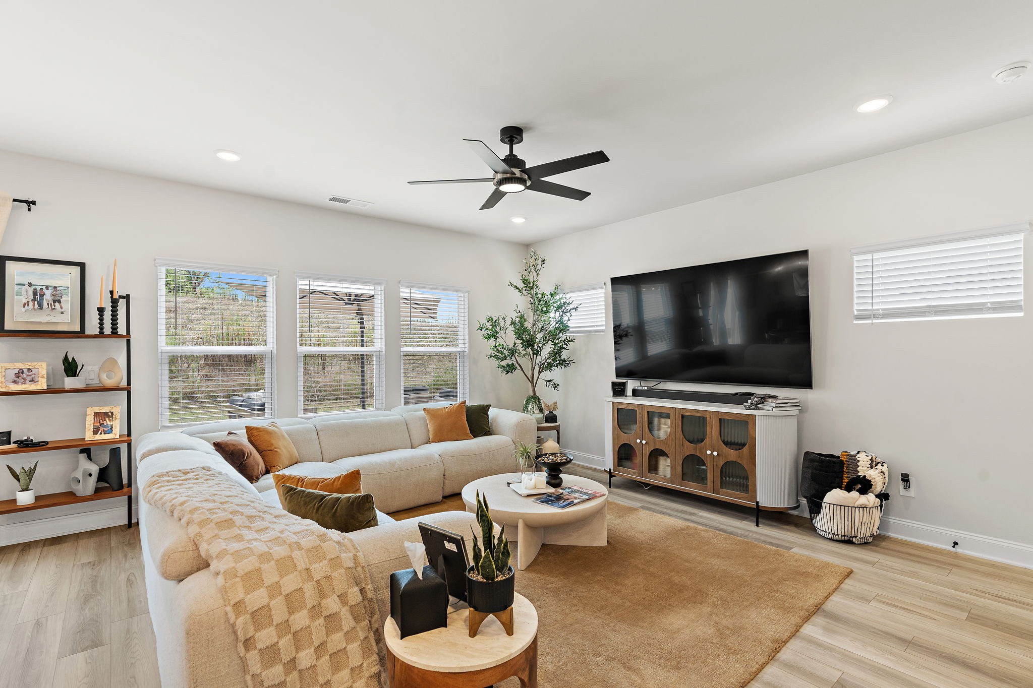 4440 Skyridge Dr