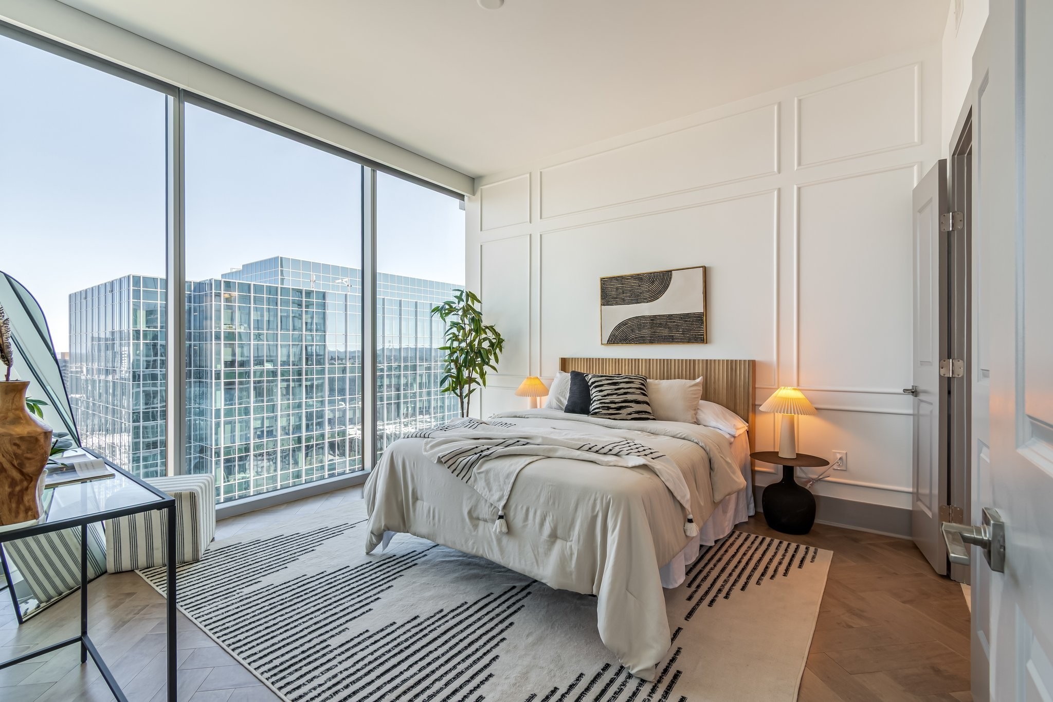 1616 West End Ave Unit: 2602