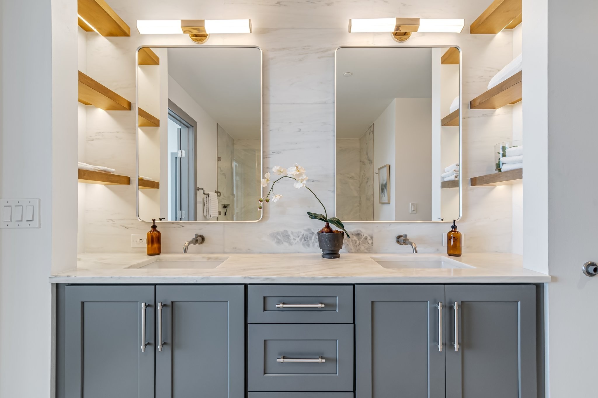 1616 West End Ave Unit: 2602