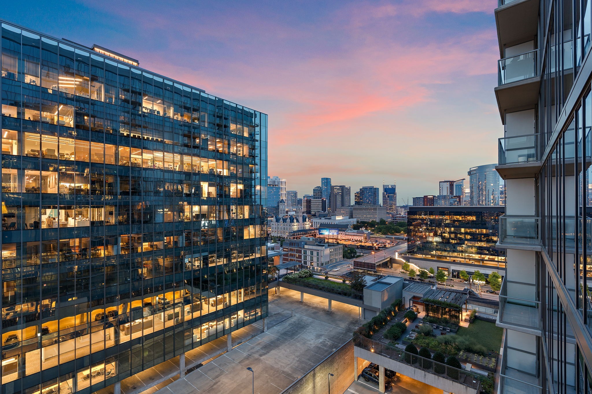 1212 Laurel St Unit: 1215