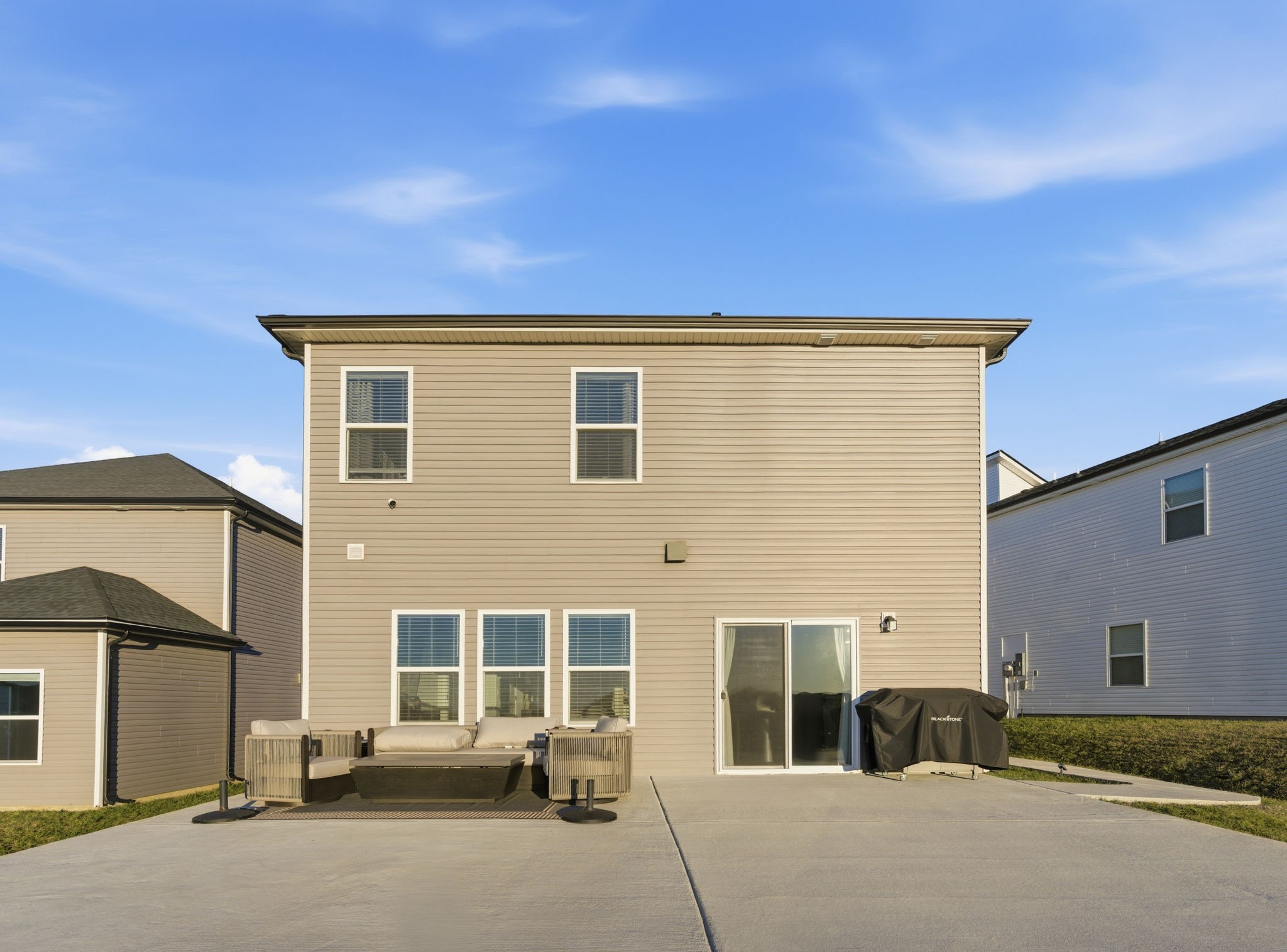 4432 Skyridge Dr