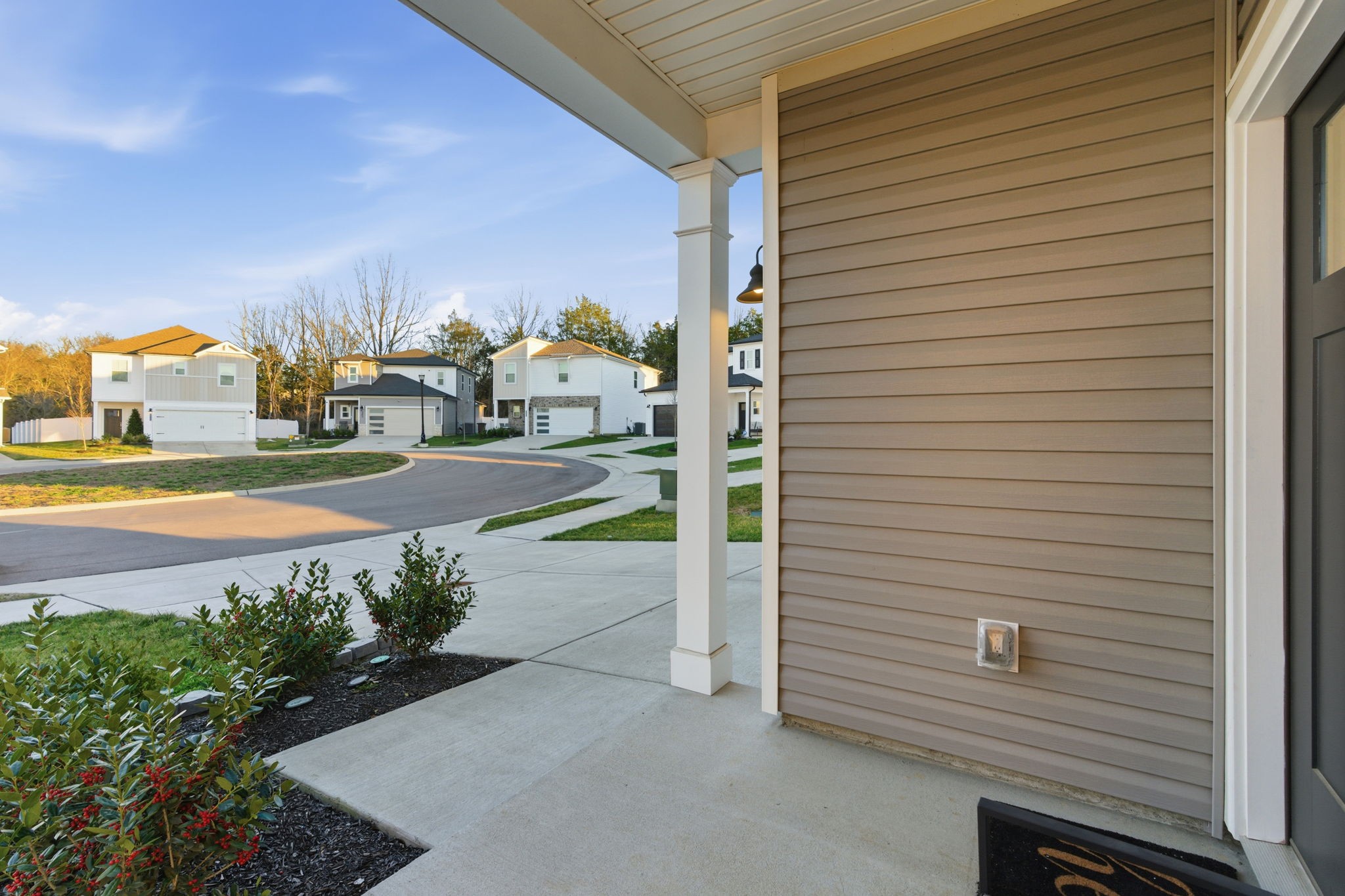 4432 Skyridge Dr