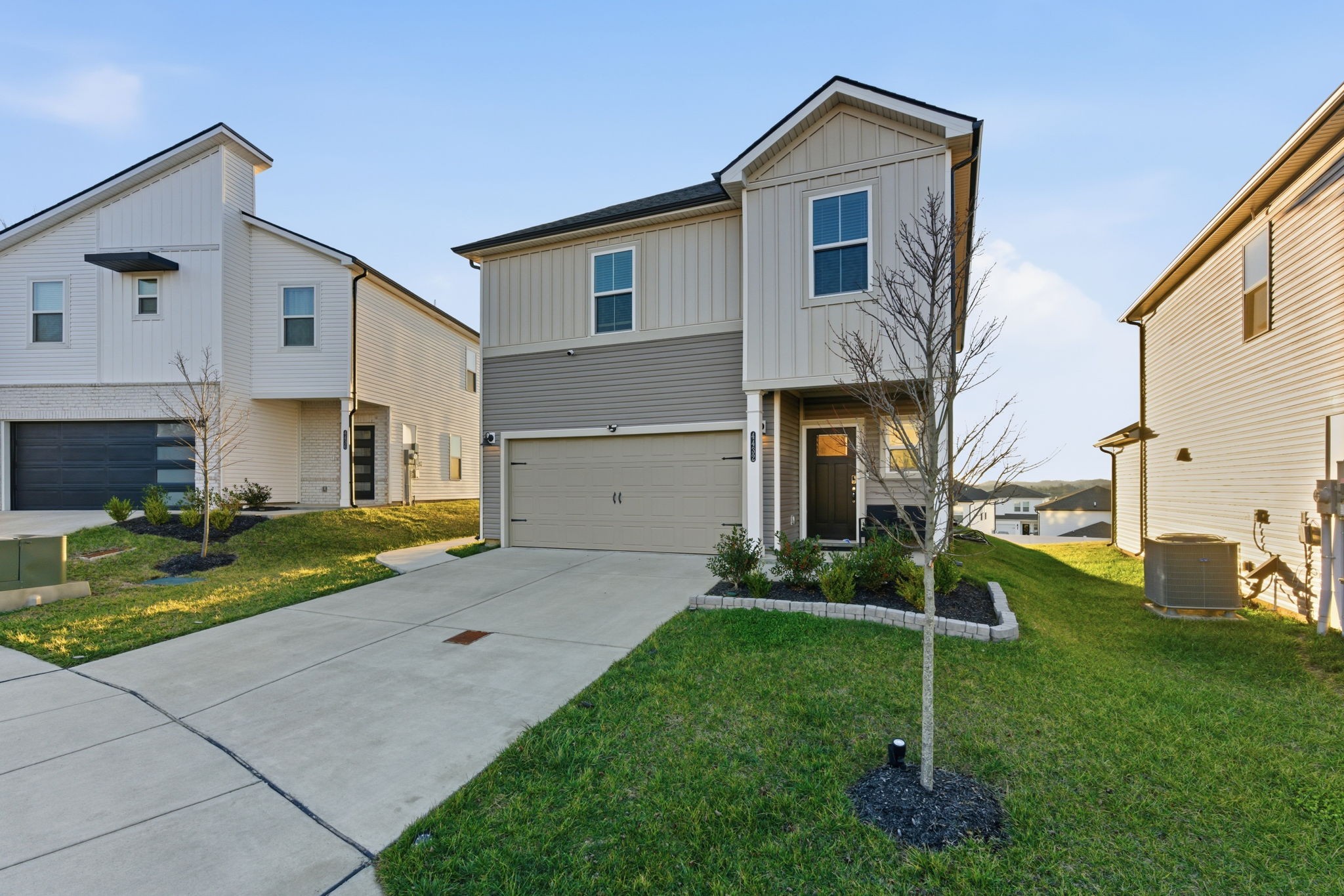 4432 Skyridge Dr