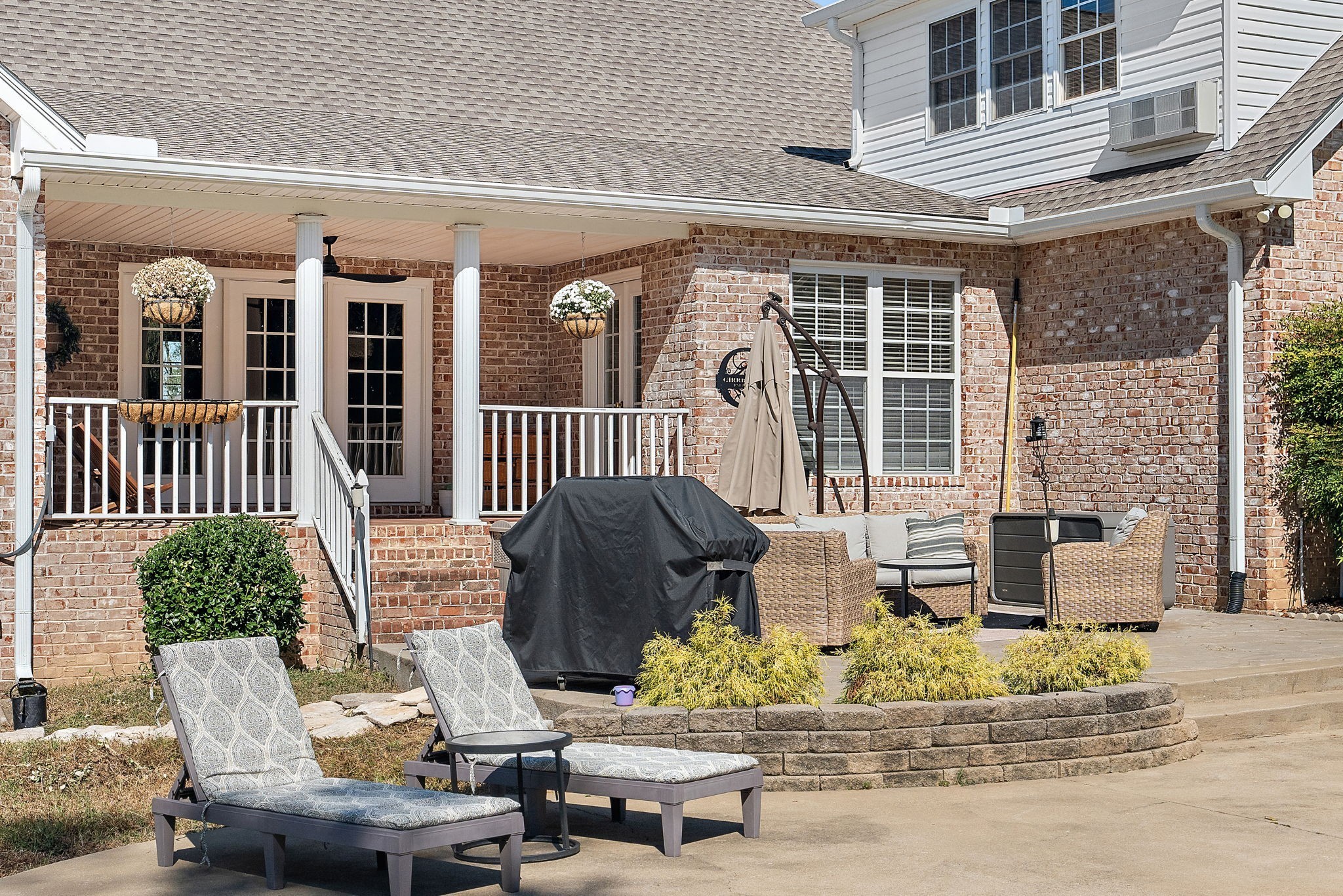 262 Bayhill Dr