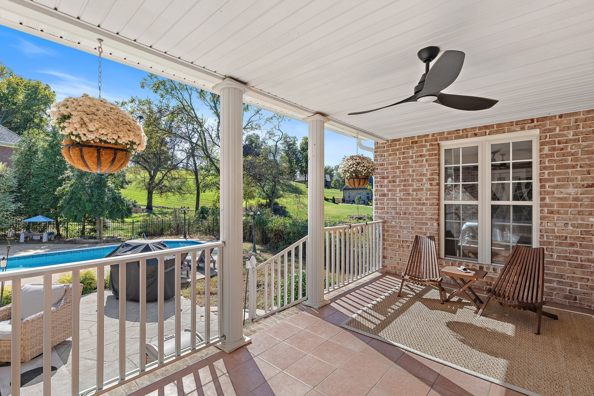 262 Bayhill Dr