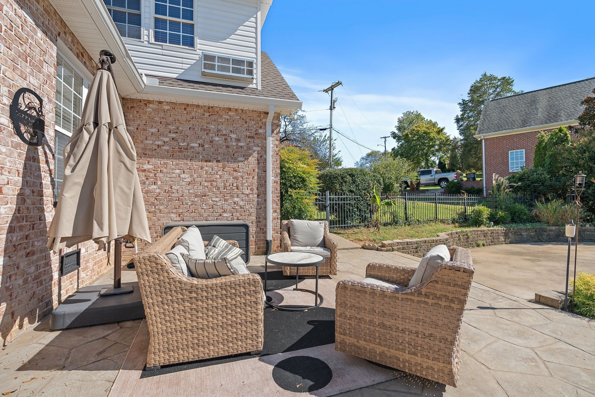 262 Bayhill Dr