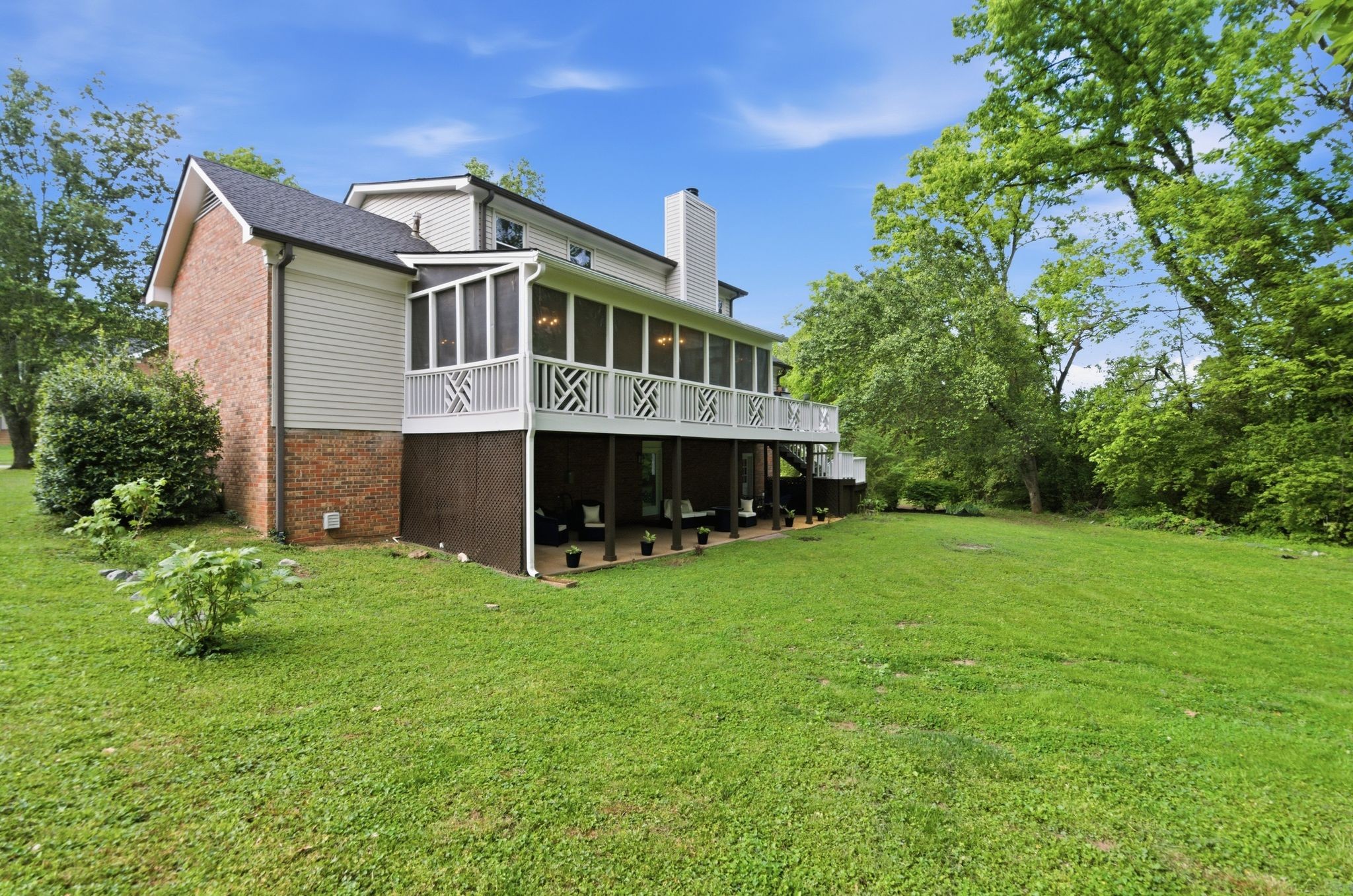 1601 Ash Grove Ct