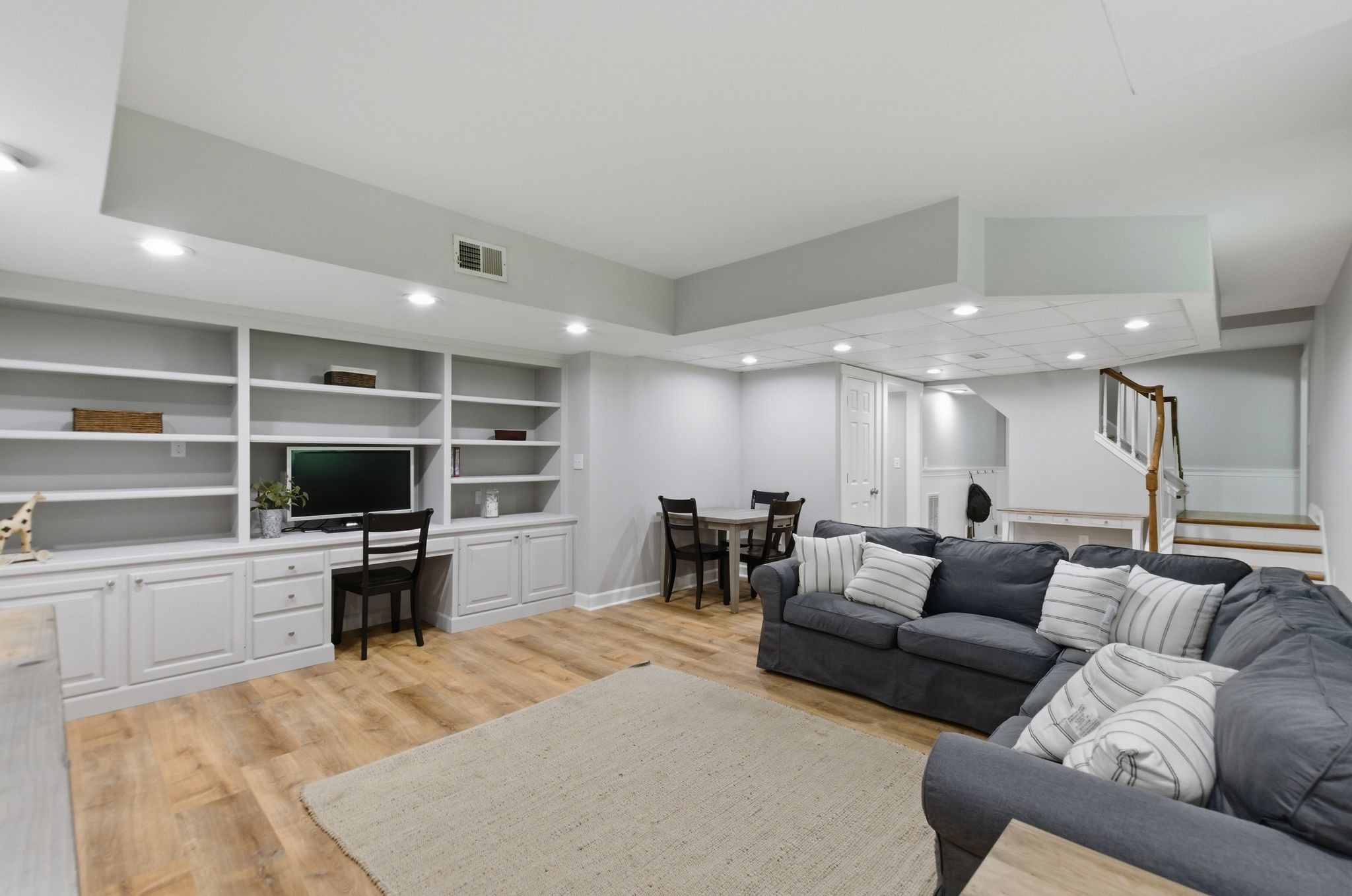 1601 Ash Grove Ct