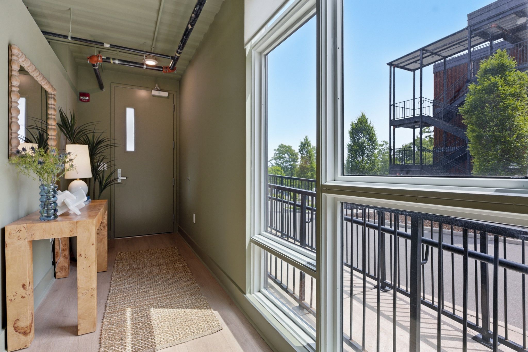2126 Byrum Ave Unit: 2138