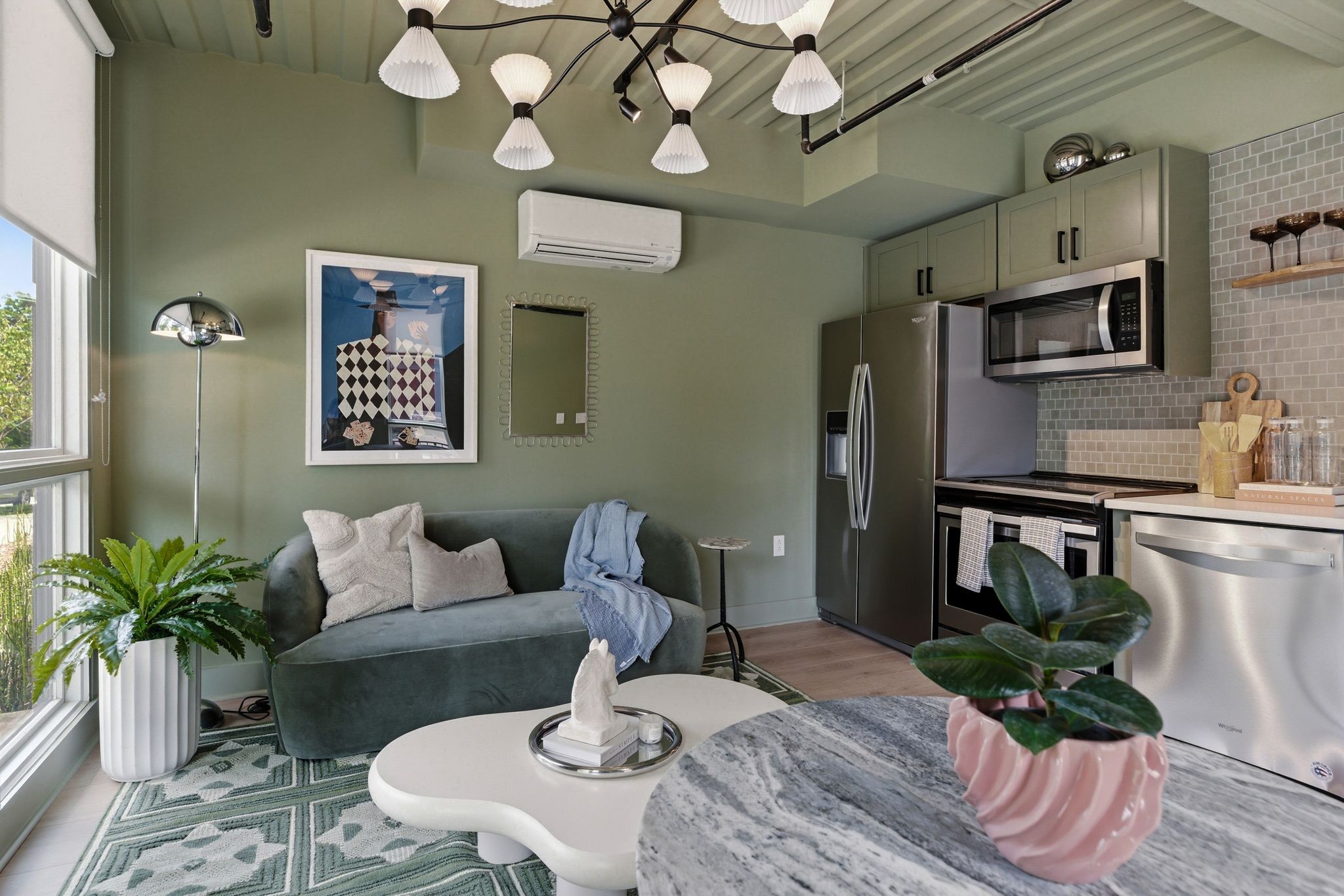 2126 Byrum Ave Unit: 2138