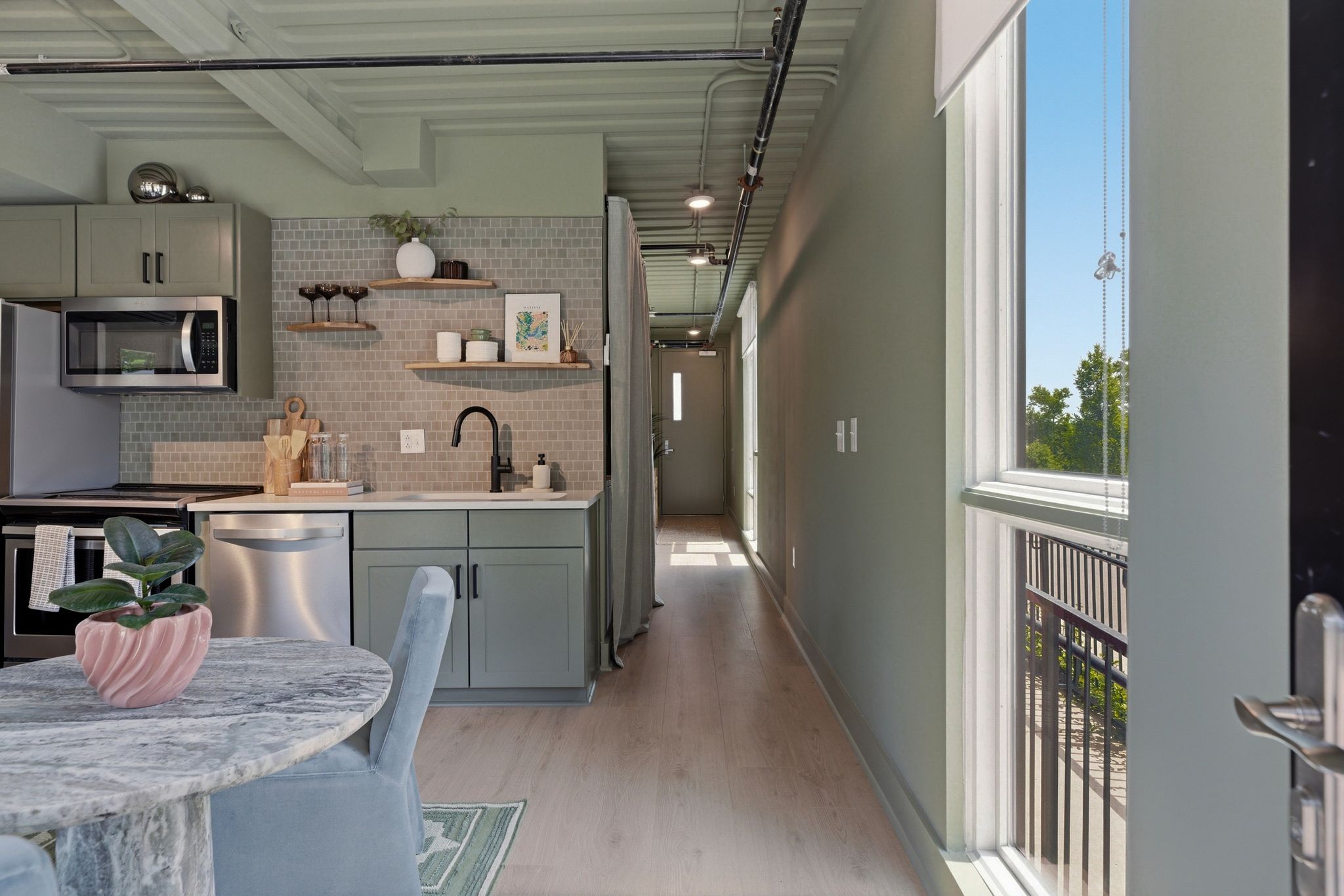 2126 Byrum Ave Unit: 2138