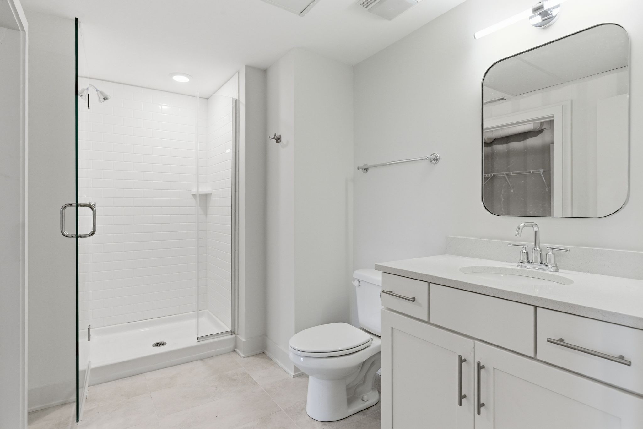 2140 Byrum Ave Unit: 115
