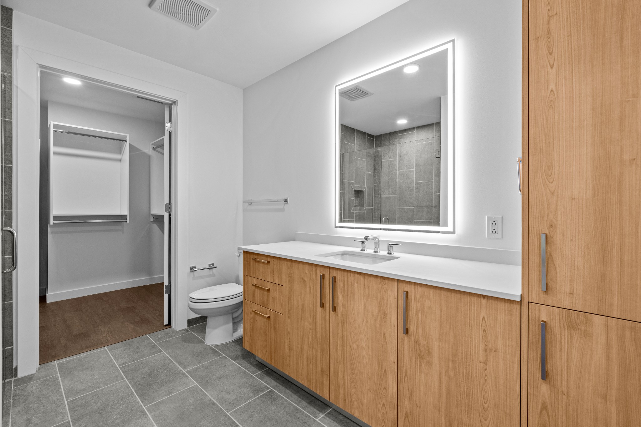1212 Demonbreun St Unit: 2003