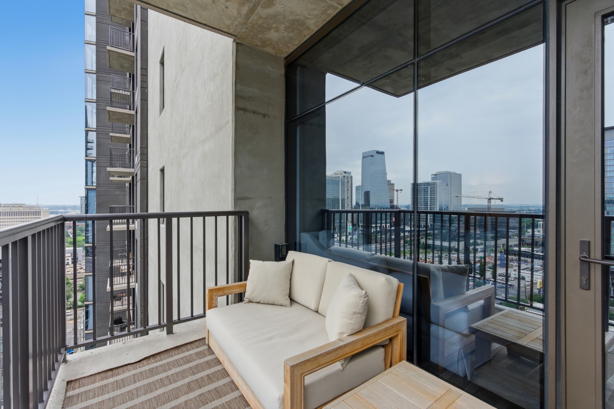 1212 Demonbreun St Unit: 1503