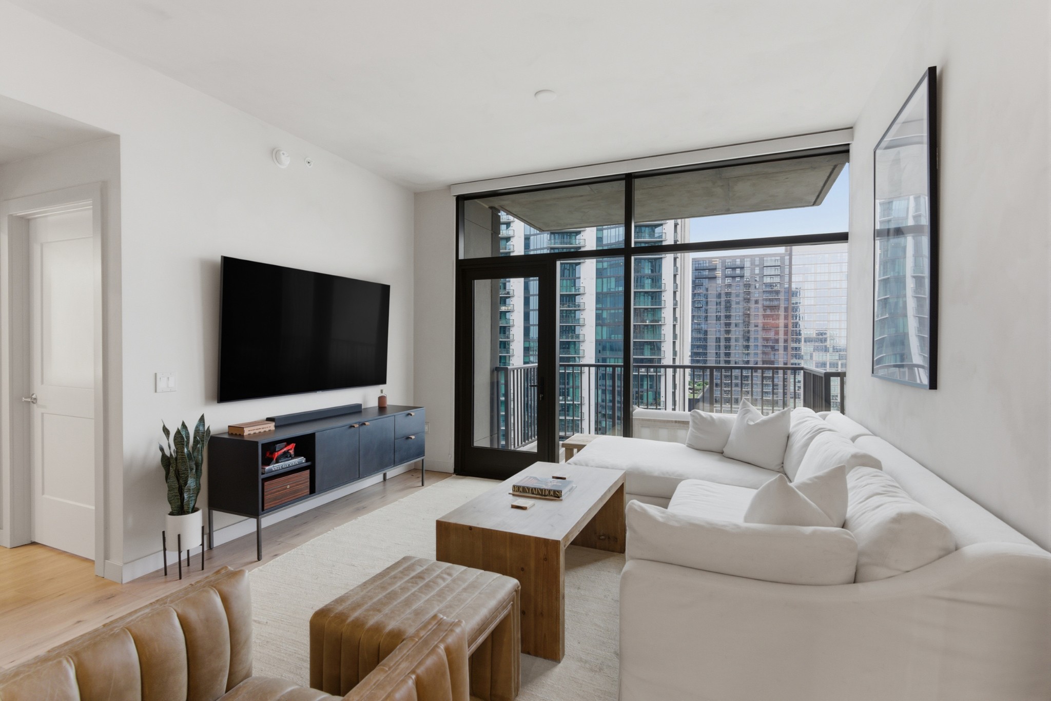 1212 Demonbreun St Unit: 1503