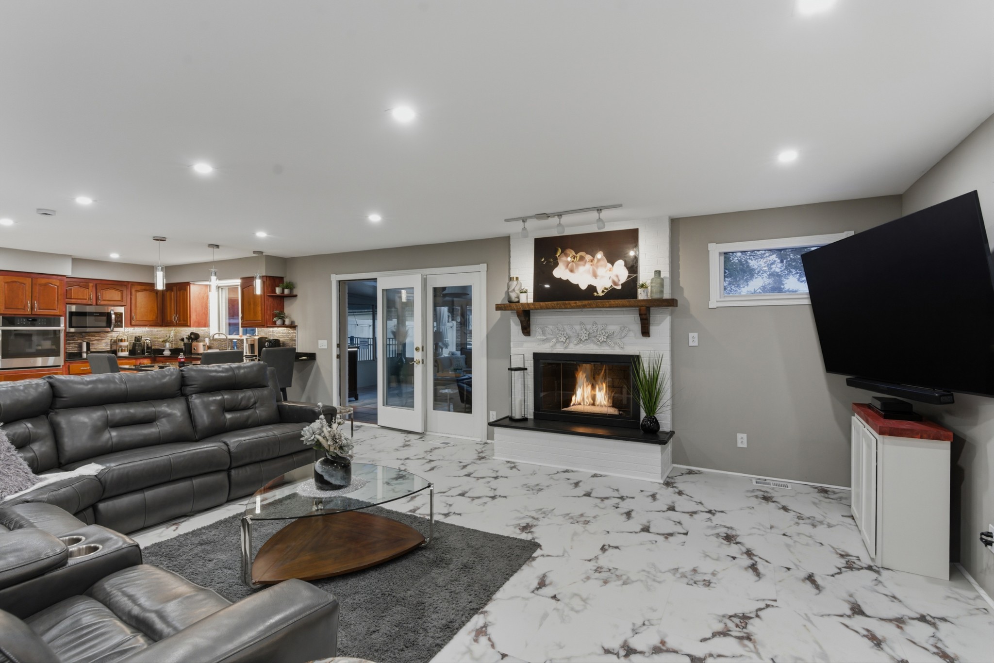 509 Mason Ln