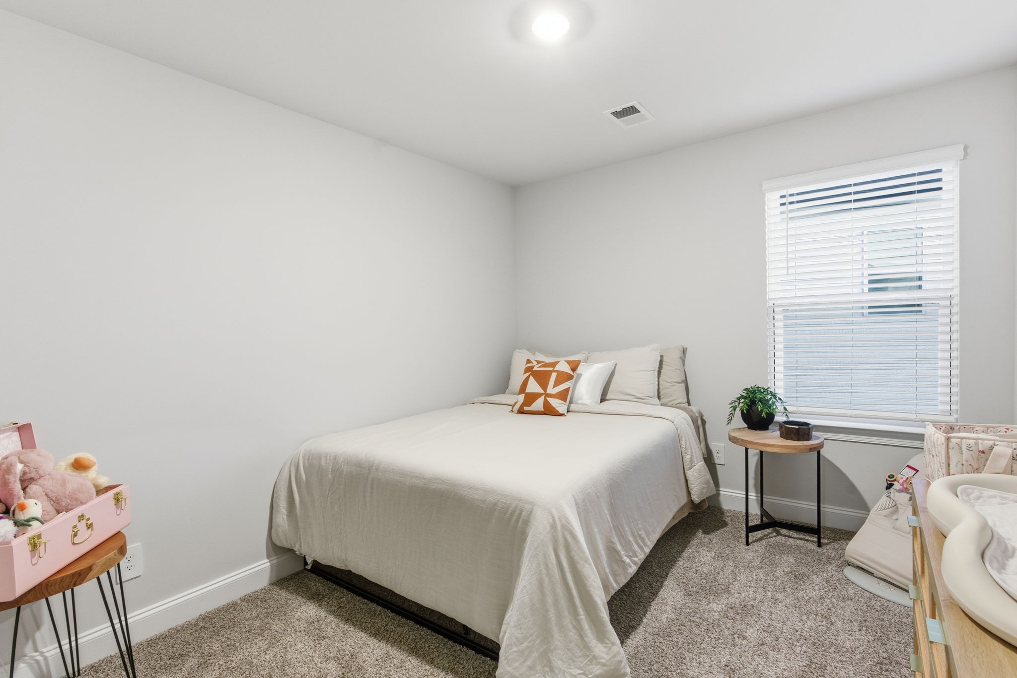 4432 Skyridge Dr