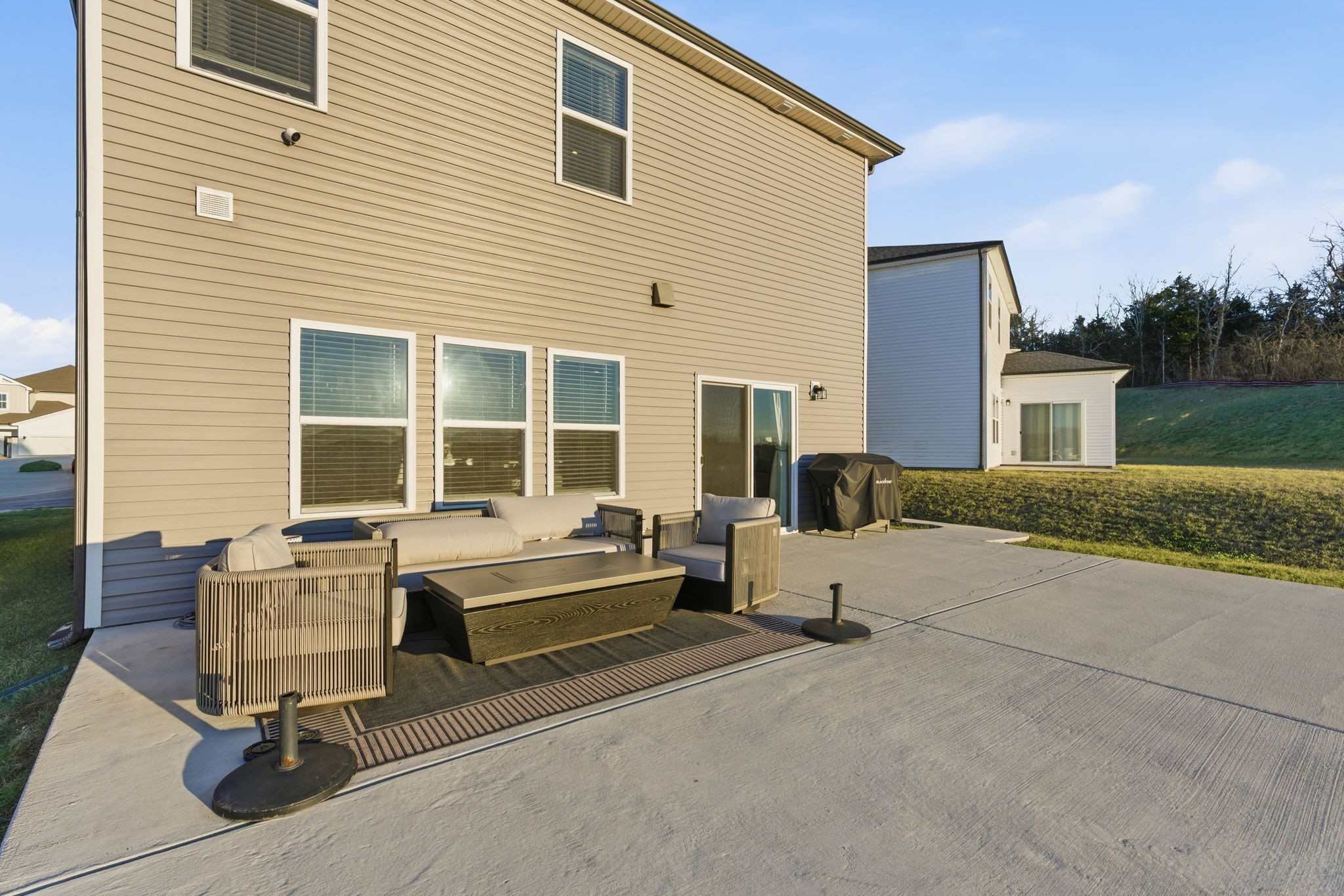 4432 Skyridge Dr