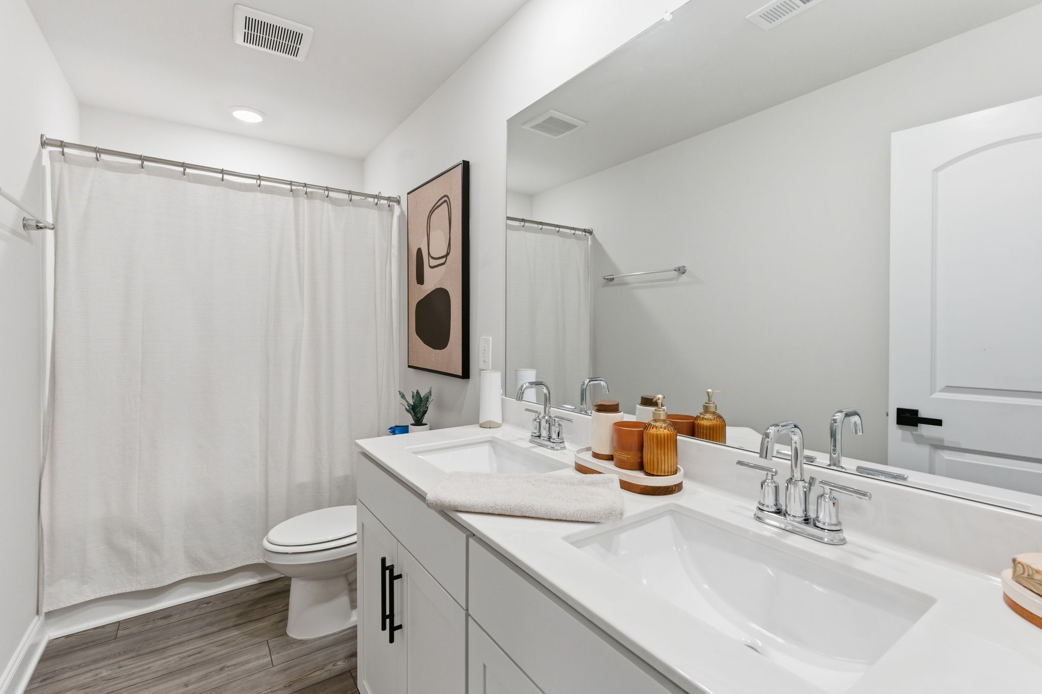 4432 Skyridge Dr