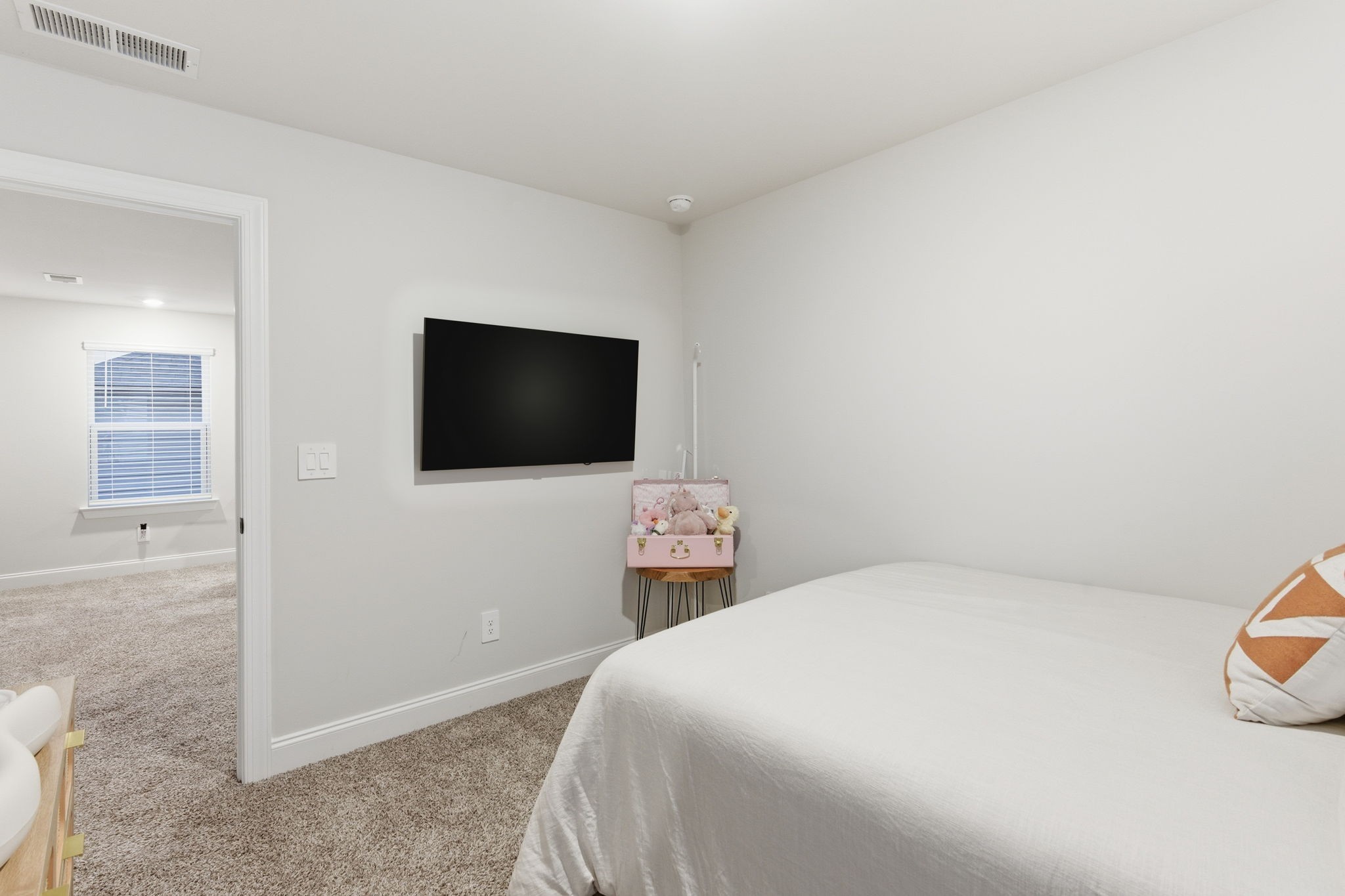 4432 Skyridge Dr