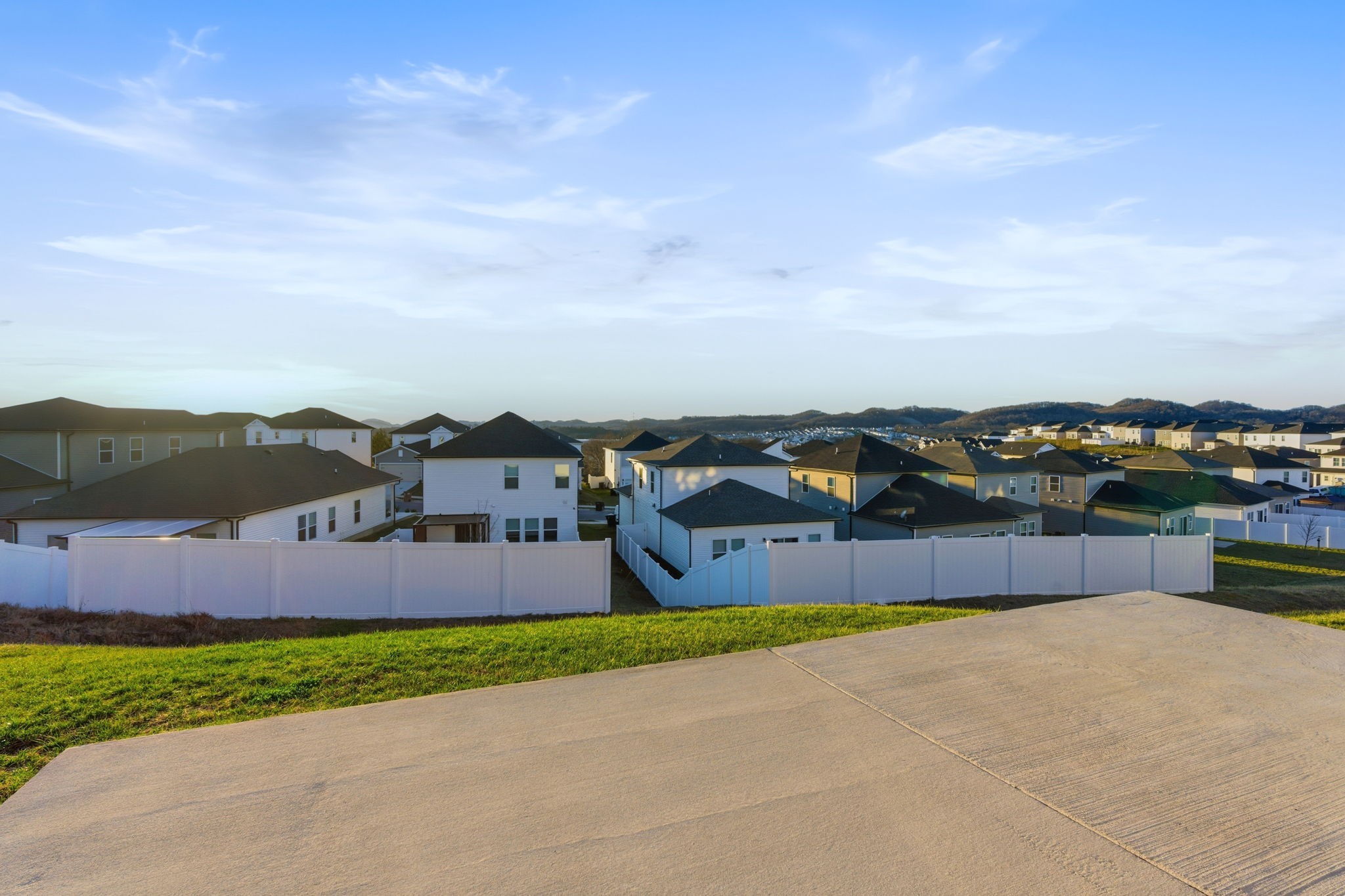 4432 Skyridge Dr