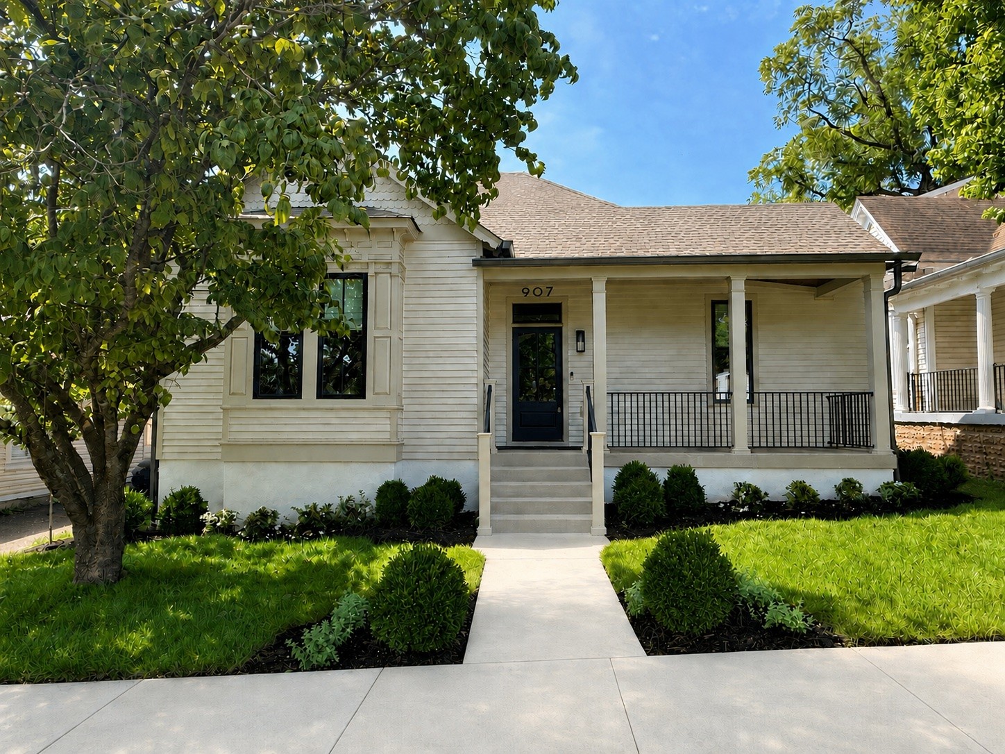 907 Gilmore Ave